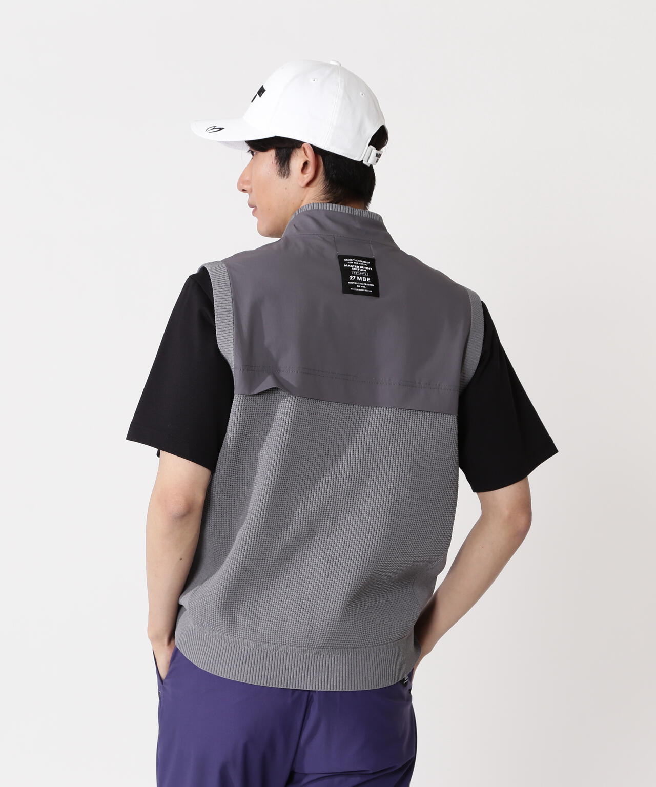 H:182cm/C:93/W:77/H:91 着用サイズ:5