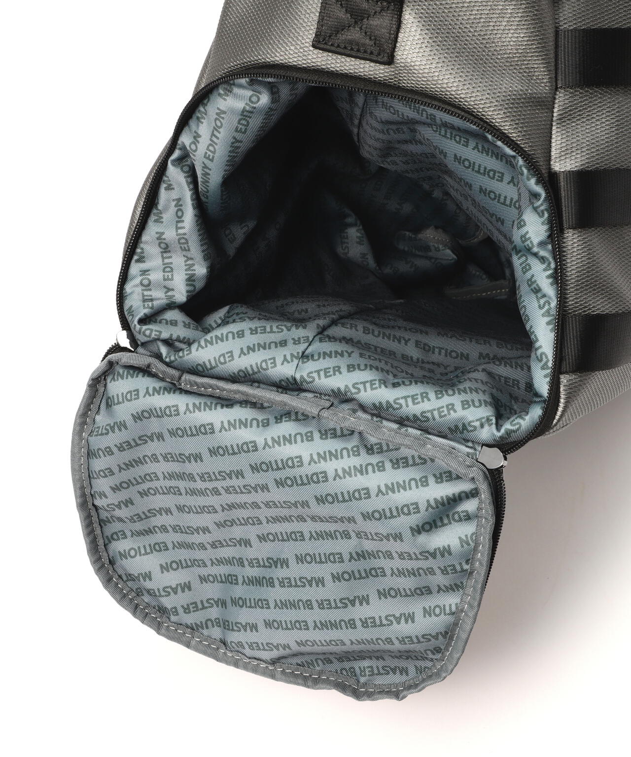 テープ使いボストンバッグ (UNISEX)