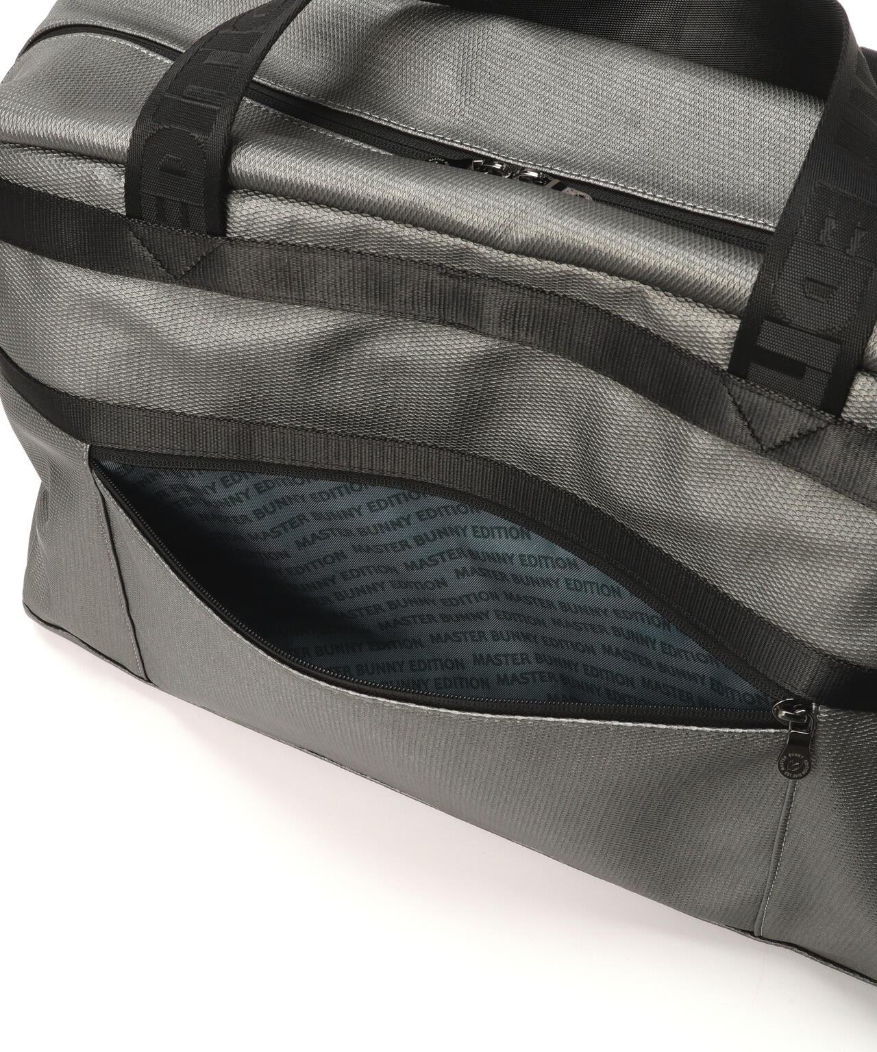 テープ使いボストンバッグ (UNISEX)