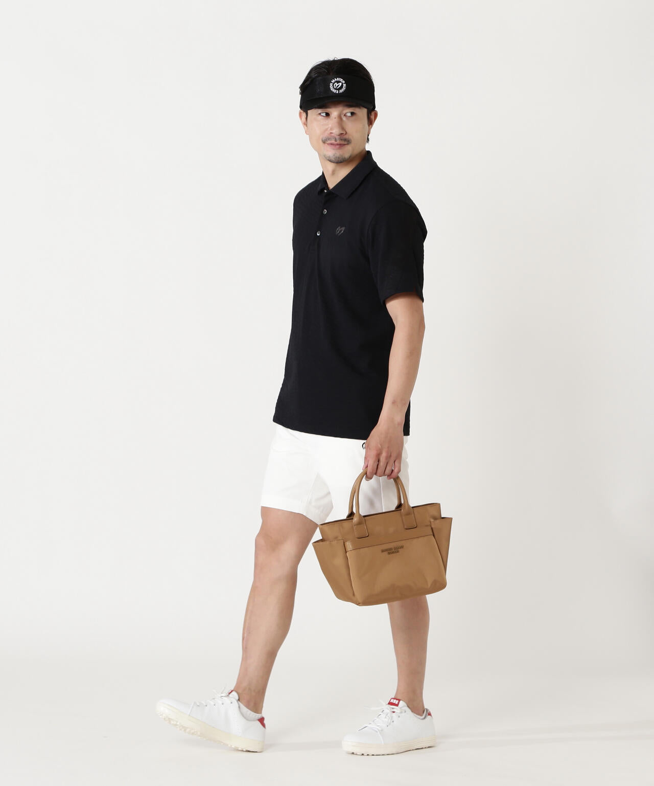 180cm B:96 W:75 H:90