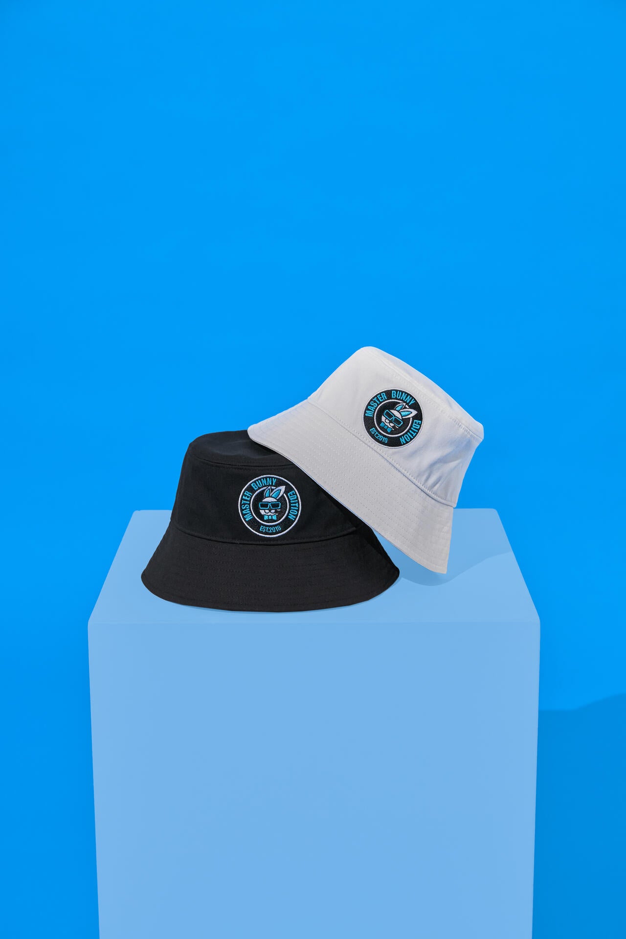 【オンライン限定】“ICY”SWAGGY BUNNY 氷撃HAT (UNISEX)