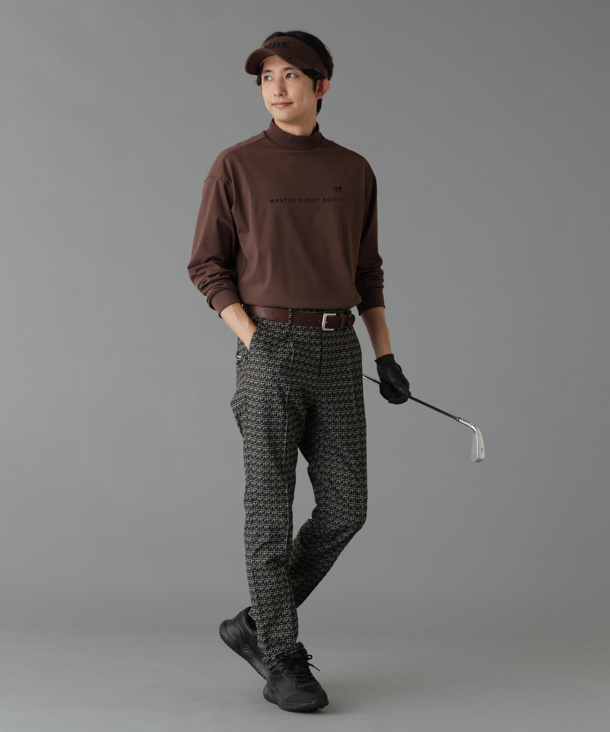 H:182cm/C:93/W:77/H:91 着用サイズ:5