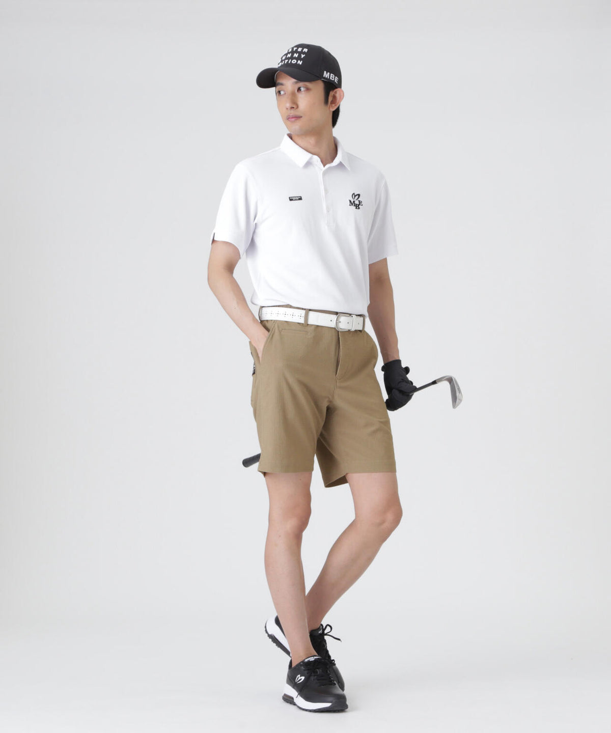 H:182cm/C:93/W:77/H:91 着用サイズ:5