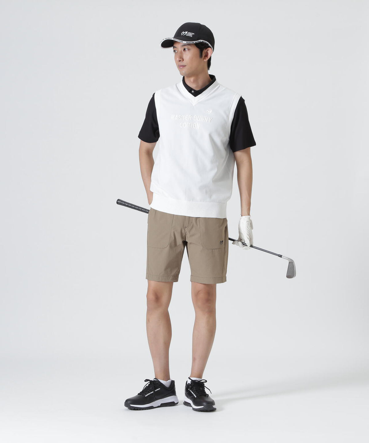 H:182cm/C:93/W:77/H:91 着用サイズ:5