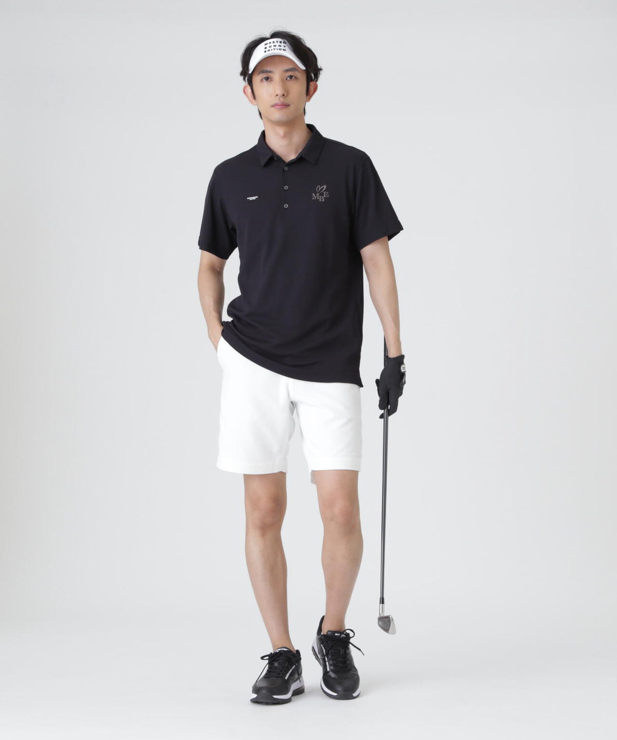 H:182cm/C:93/W:77/H:91 着用サイズ:5