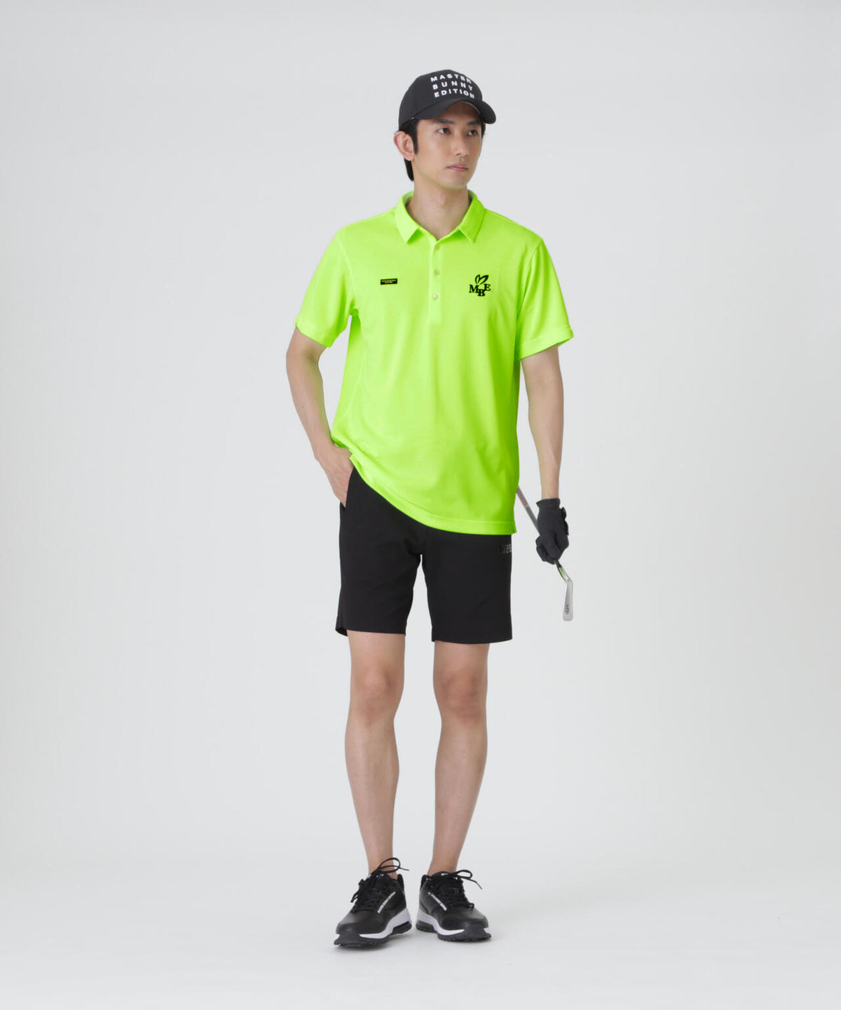 H:182cm/C:93/W:77/H:91 着用サイズ:5
