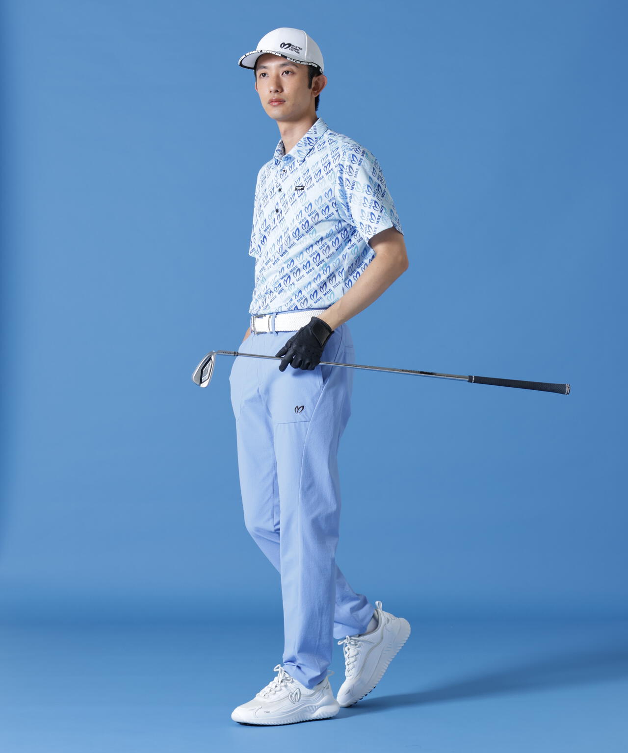 H:182cm/C:93/W:77/H:91 着用サイズ:5