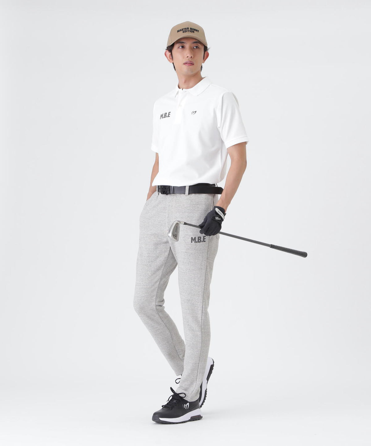 H:182cm/C:93/W:77/H:91 着用サイズ:5