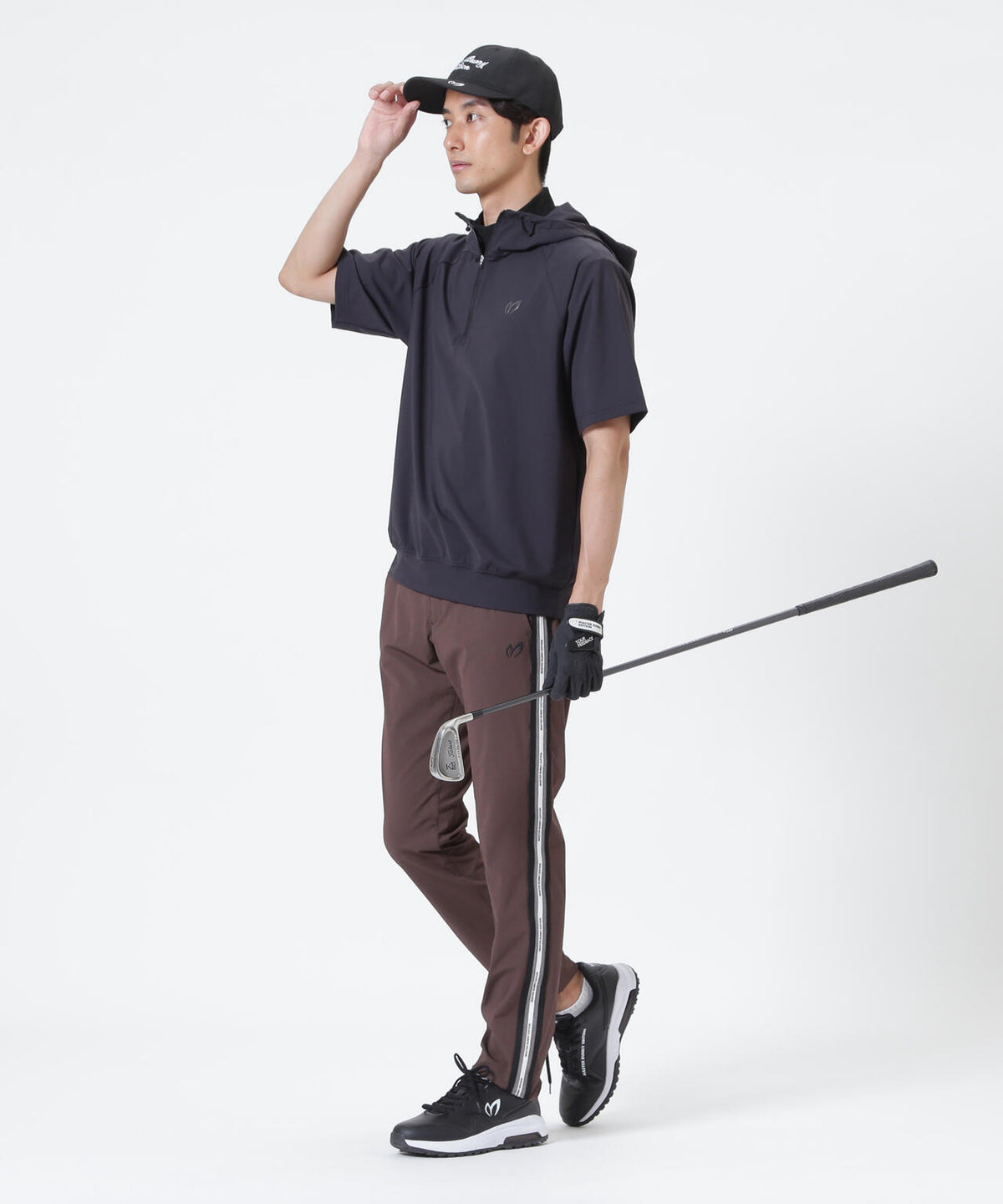 H:182cm/C:93/W:77/H:91 着用サイズ:5