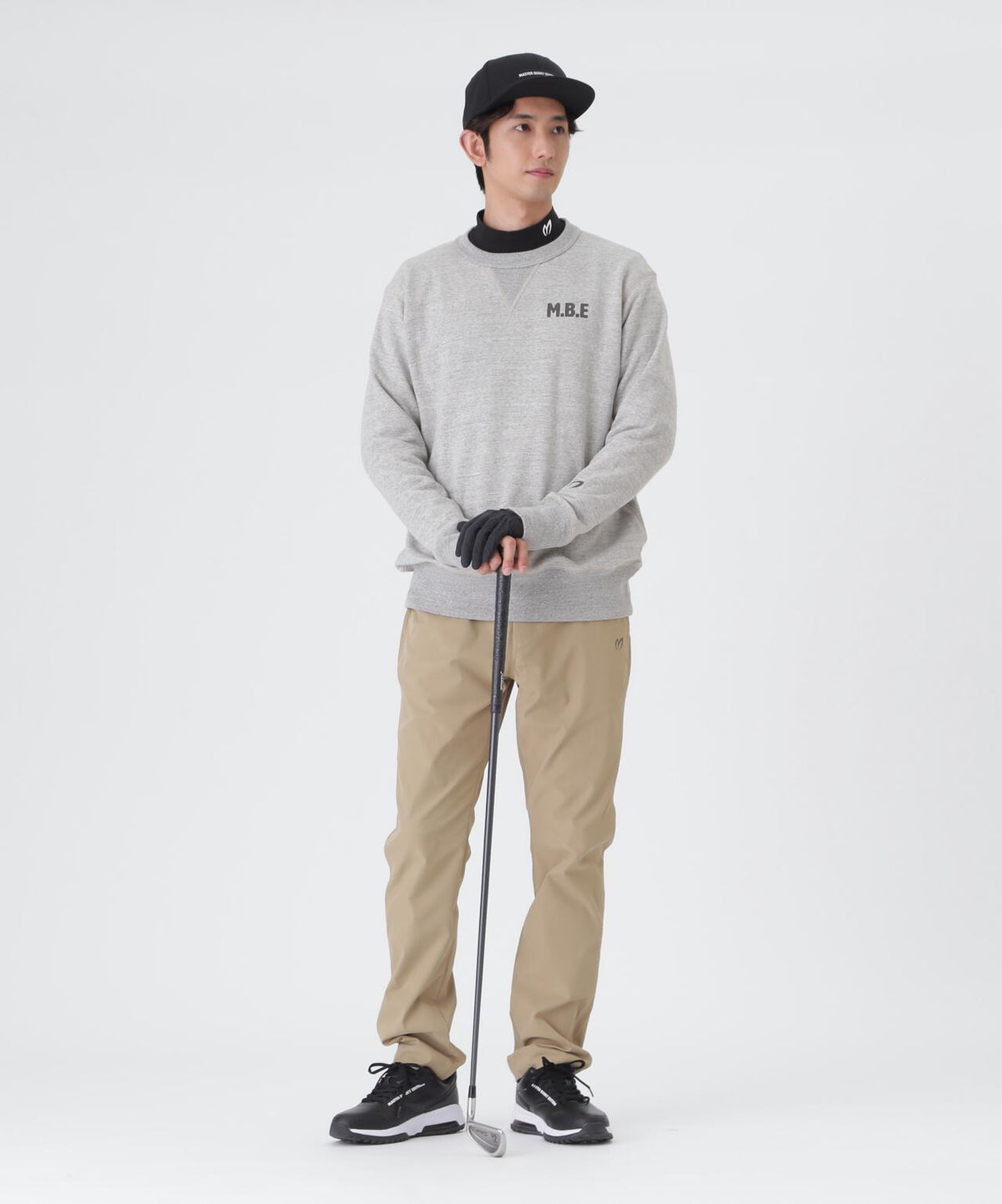 H:182cm/C:93/W:77/H:91 着用サイズ:5