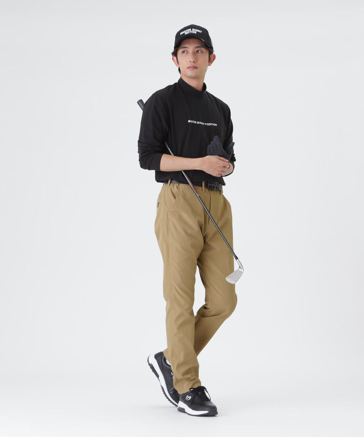 H:182cm/C:93/W:77/H:91 着用サイズ:5