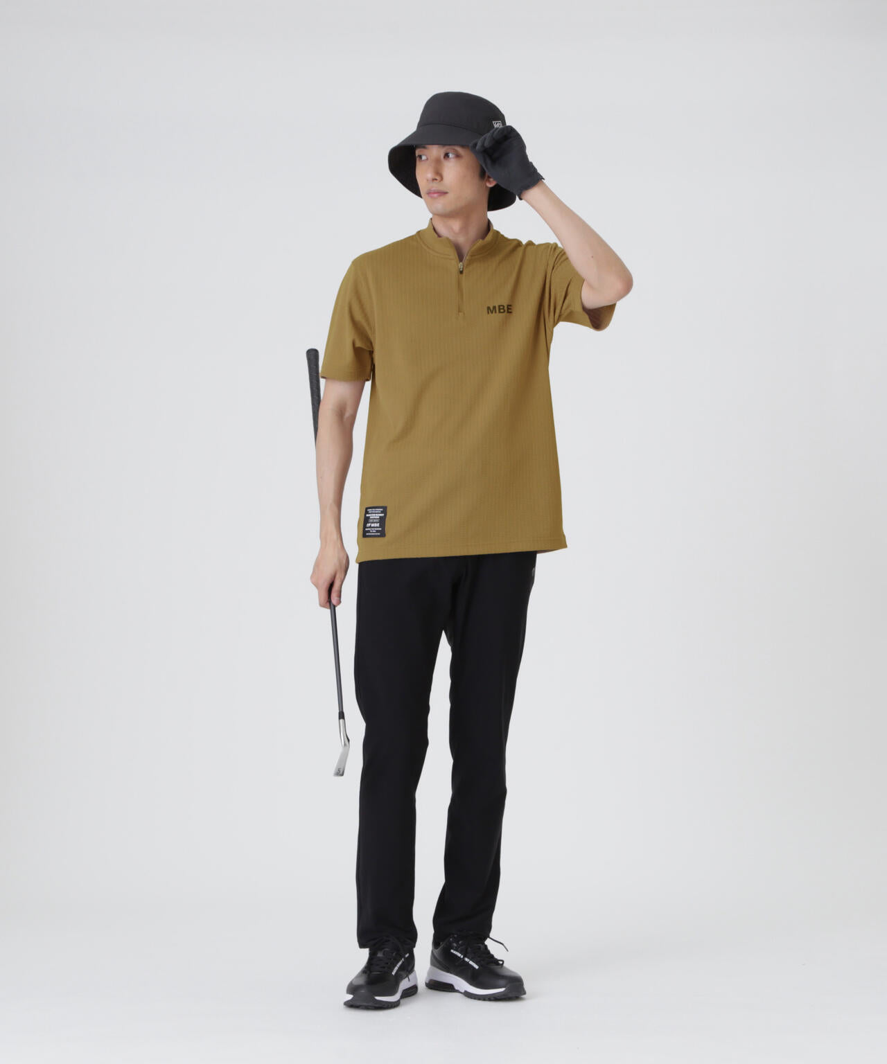 H:182cm/C:93/W:77/H:91 着用サイズ:5