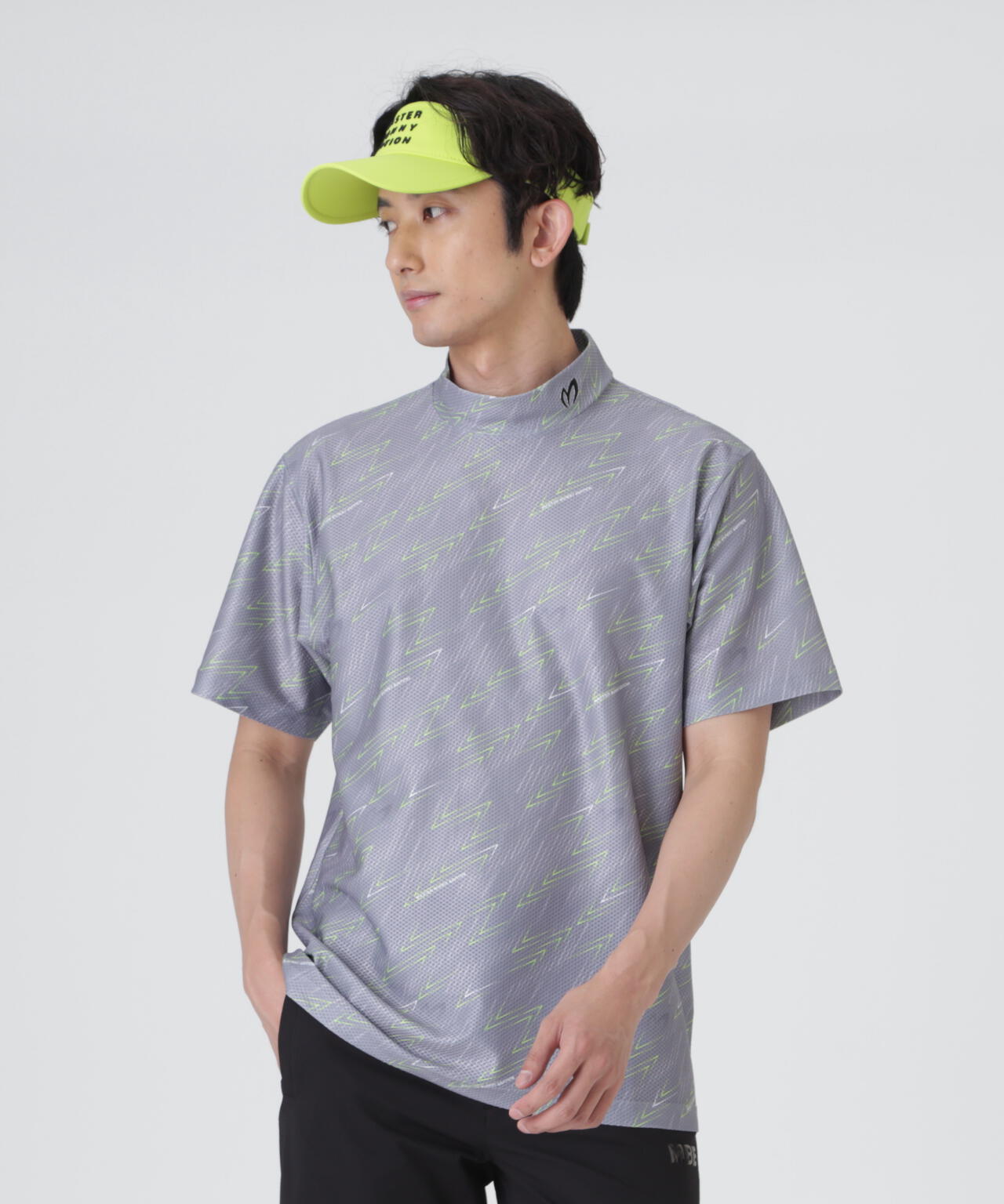 H:182cm/C:93/W:77/H:91 着用サイズ:5