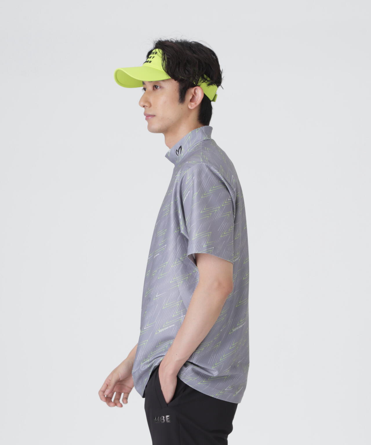 H:182cm/C:93/W:77/H:91 着用サイズ:5