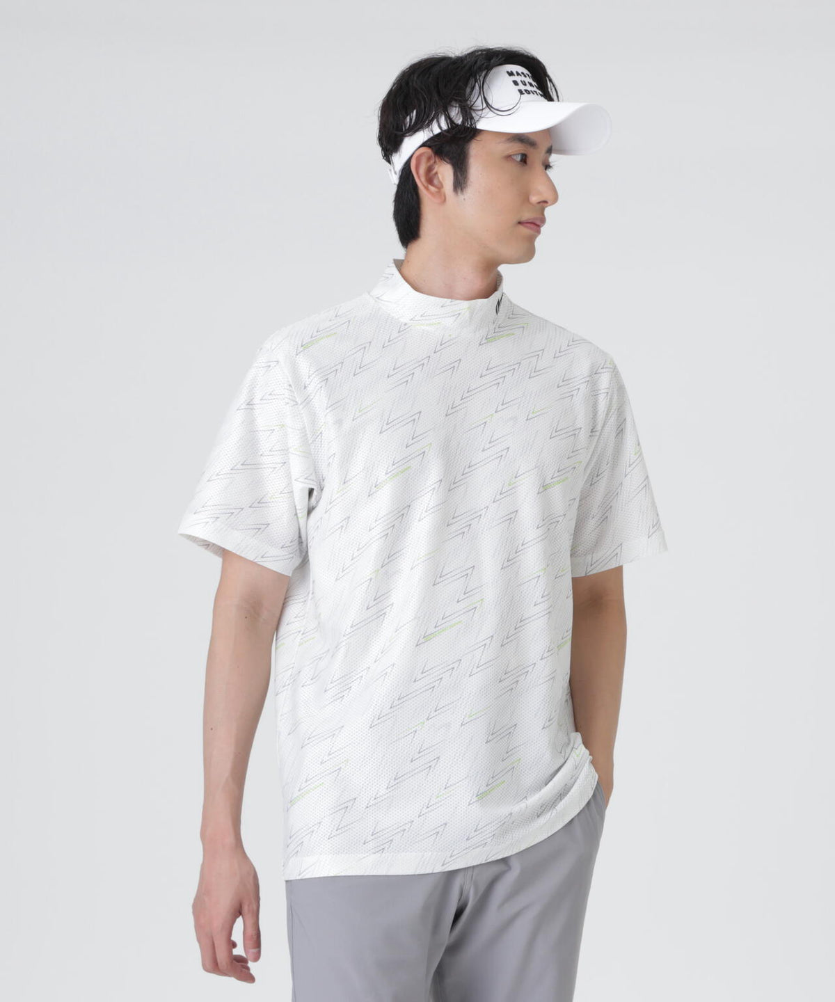 H:182cm/C:93/W:77/H:91 着用サイズ:5