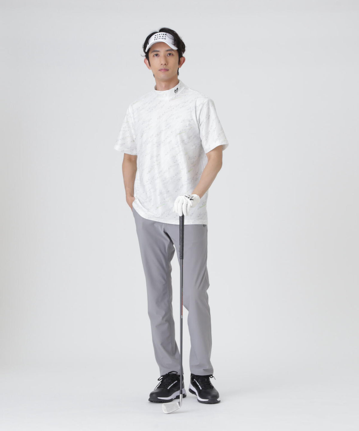 H:182cm/C:93/W:77/H:91 着用サイズ:5
