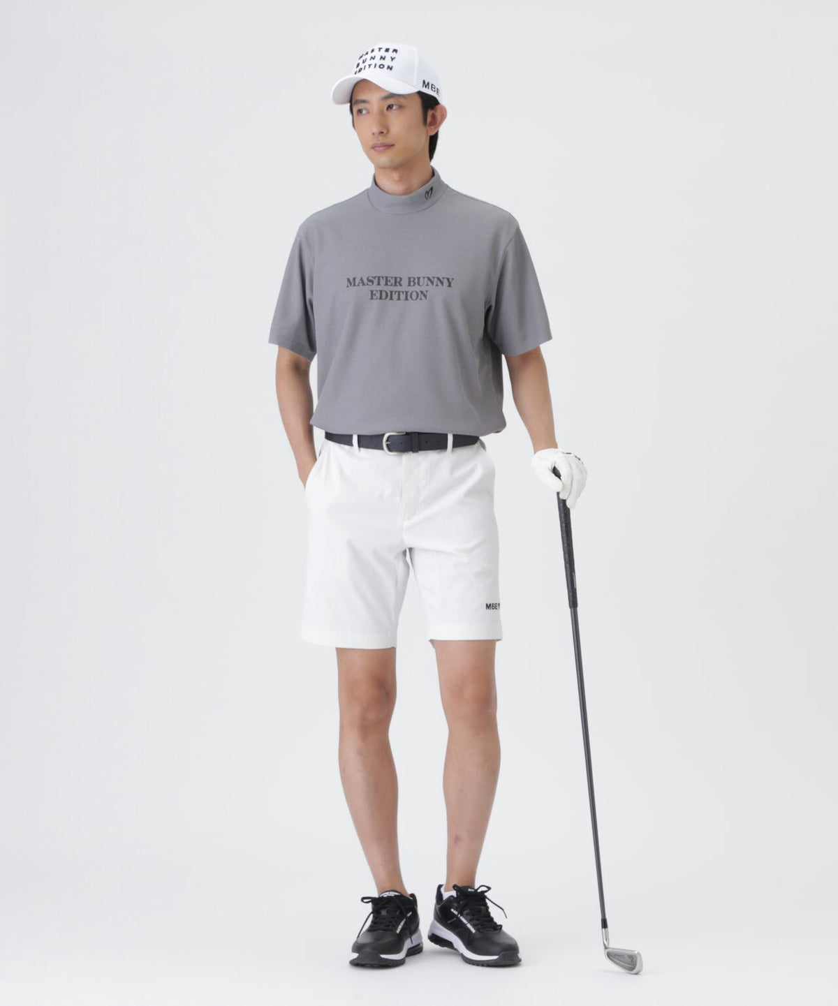 H:182cm/C:93/W:77/H:91 着用サイズ:5
