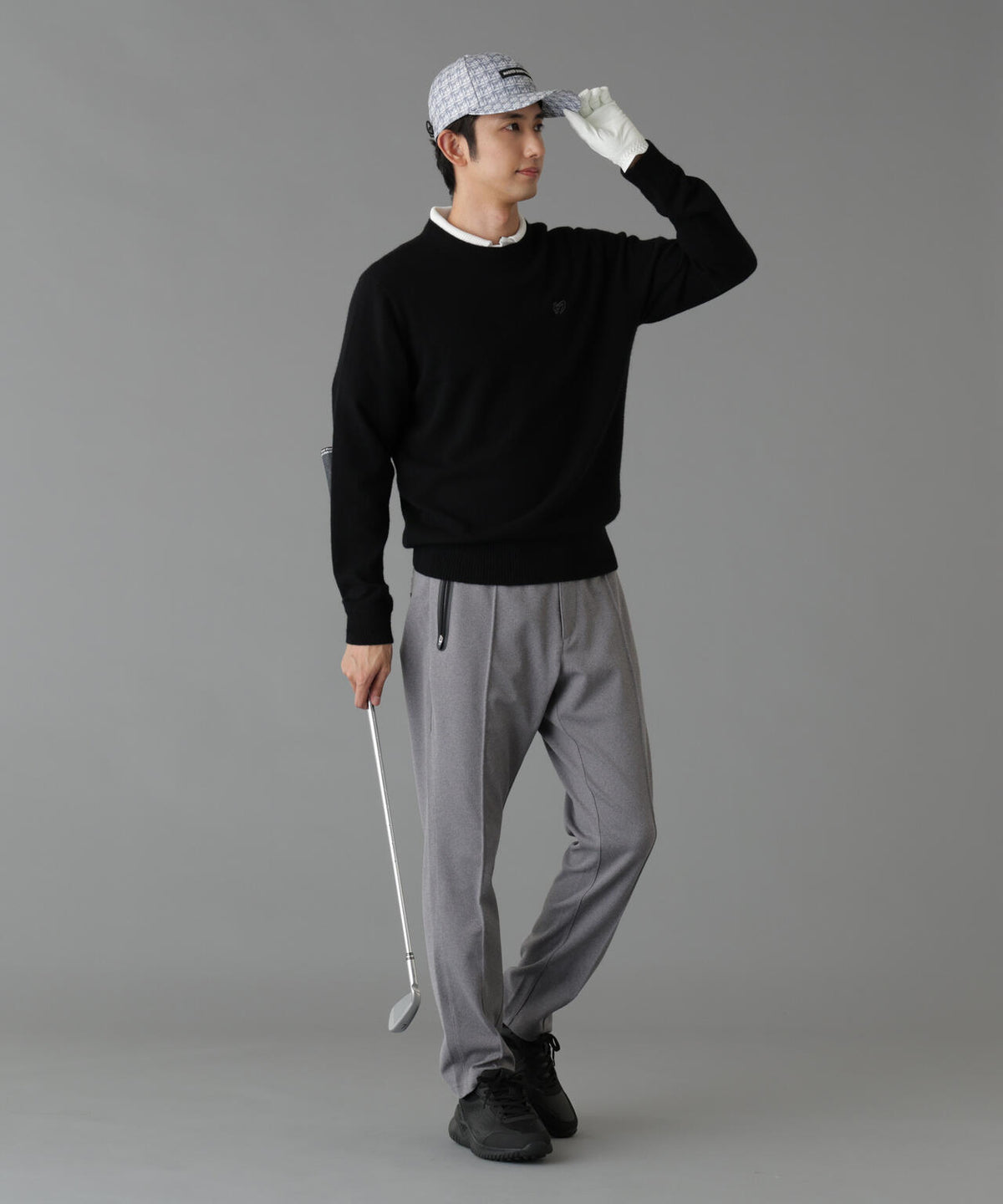 H:182cm/C:93/W:77/H:91 着用サイズ:5