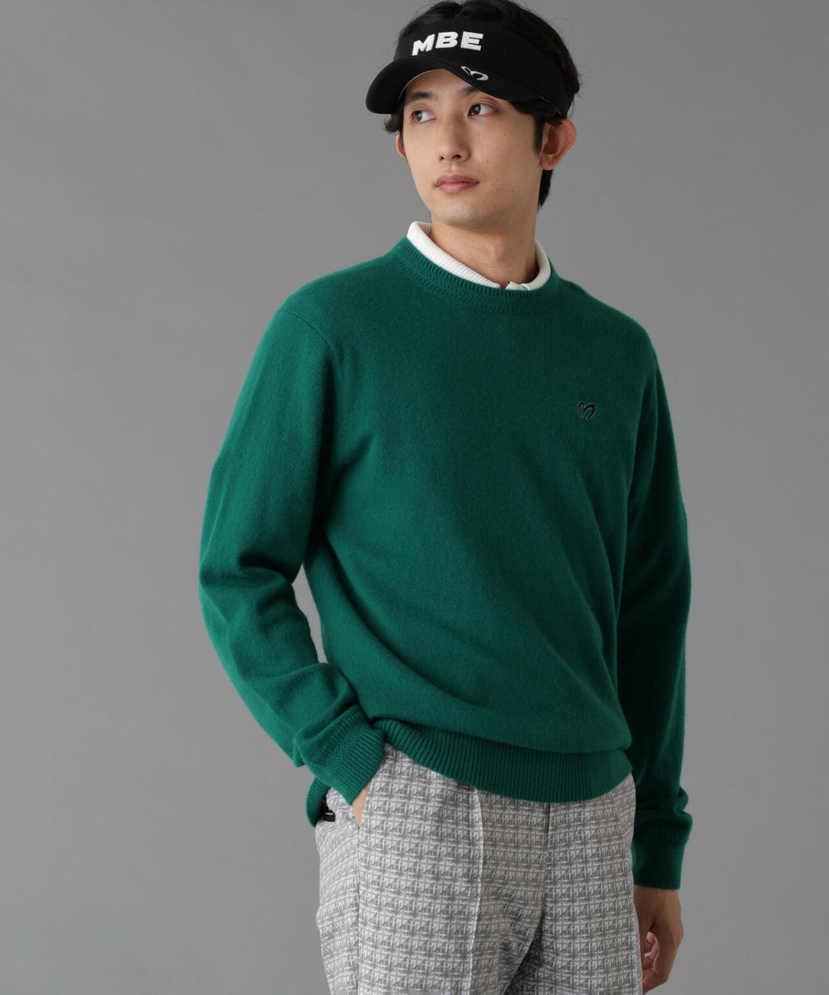H:182cm/C:93/W:77/H:91 着用サイズ:5