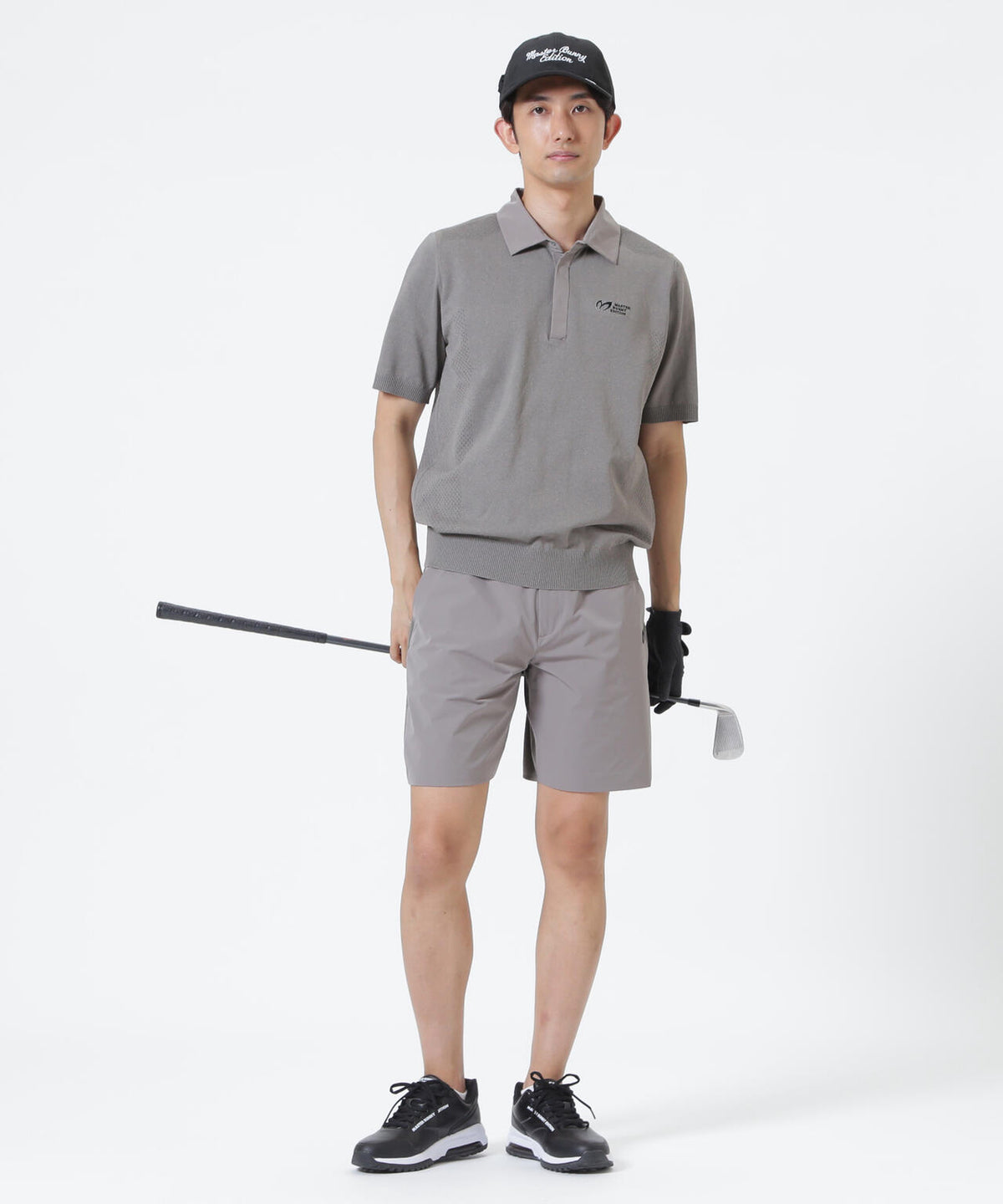 H:182cm/C:93/W:77/H:91 着用サイズ:5