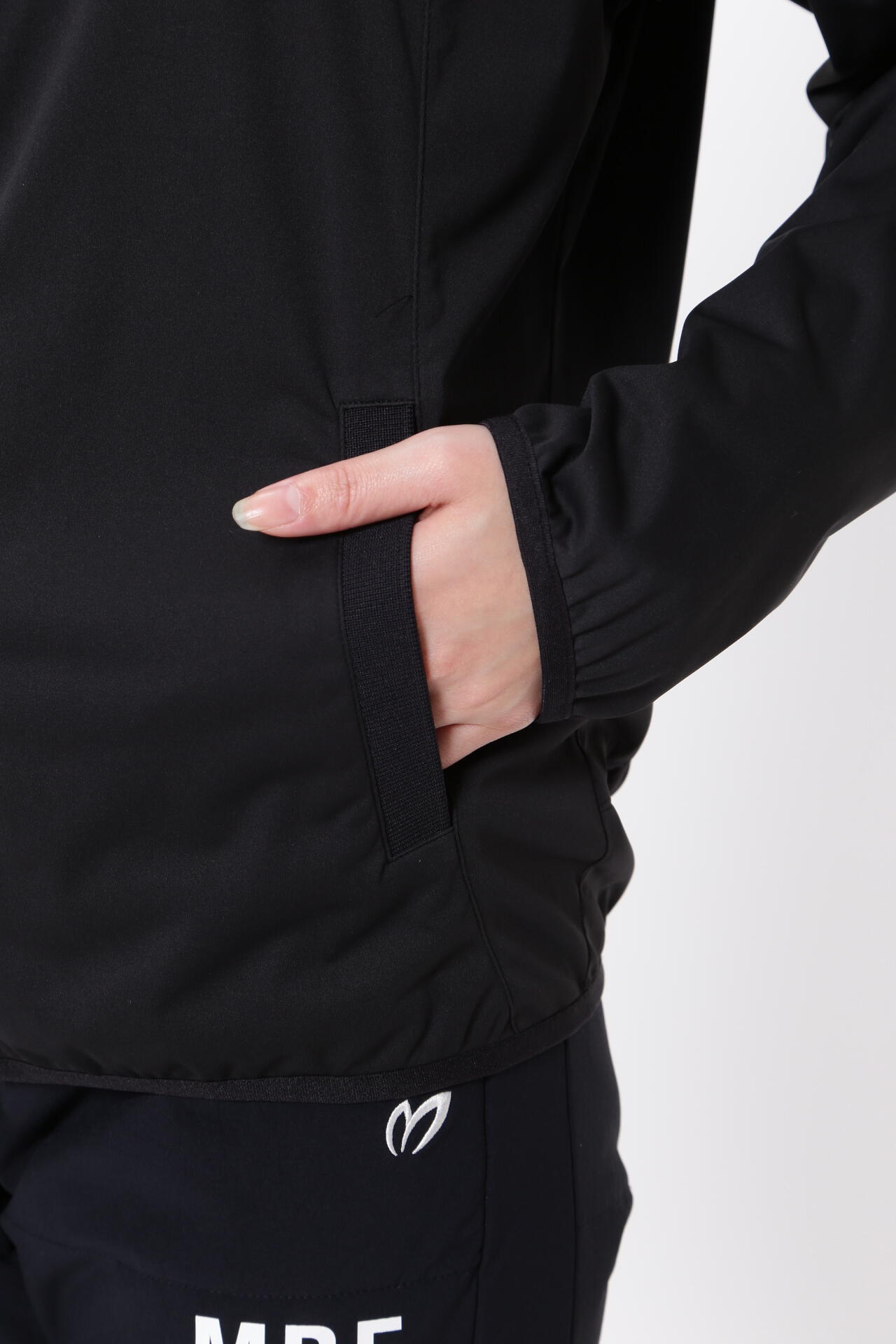 ポリエステルドビーストレッチコーティング ツインスニードジャック