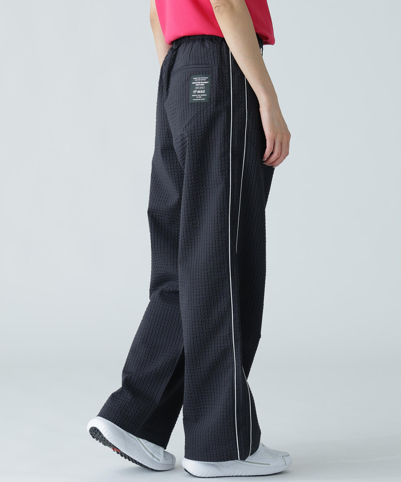 d6e99db7-207d-5d1f-8cea-e6c4b0040637_Image