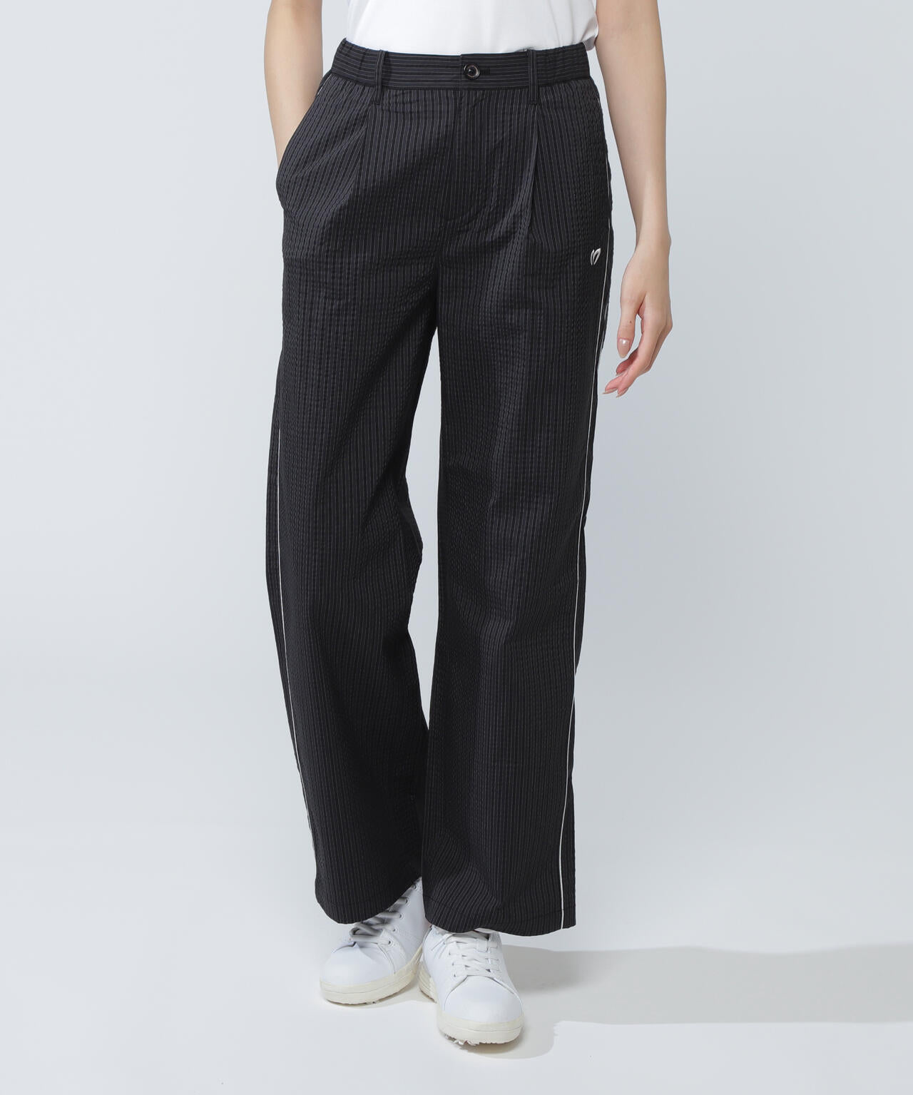 77e9bf9d-977a-5e5e-80a7-6e57bf46d28a_Image