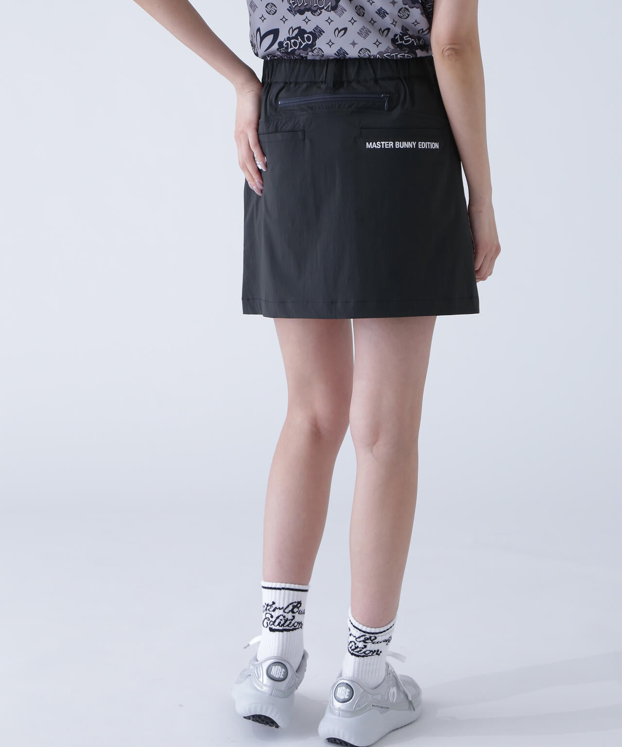 ナイロンストレッチスカート