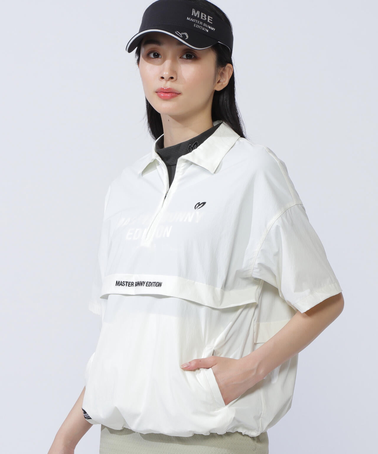 ナイロンストレッチプルオーバー