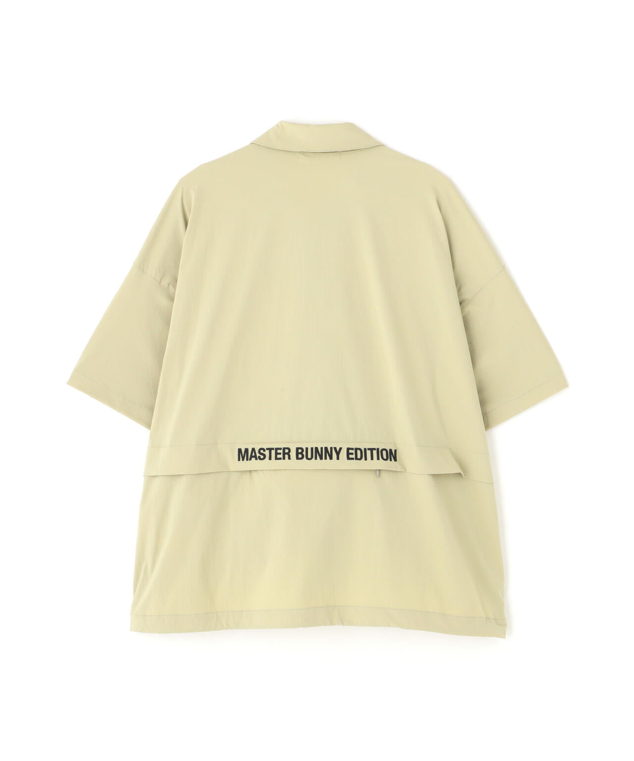 ナイロンストレッチプルオーバー