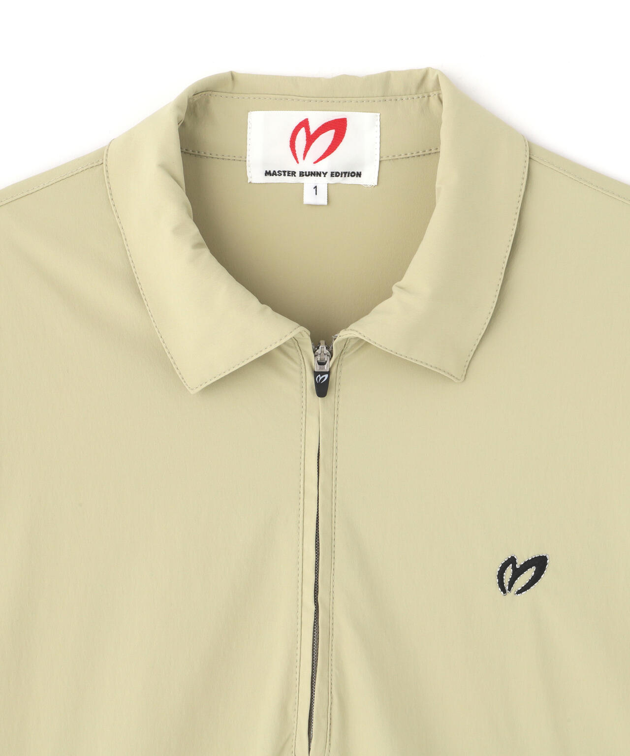 ナイロンストレッチプルオーバー