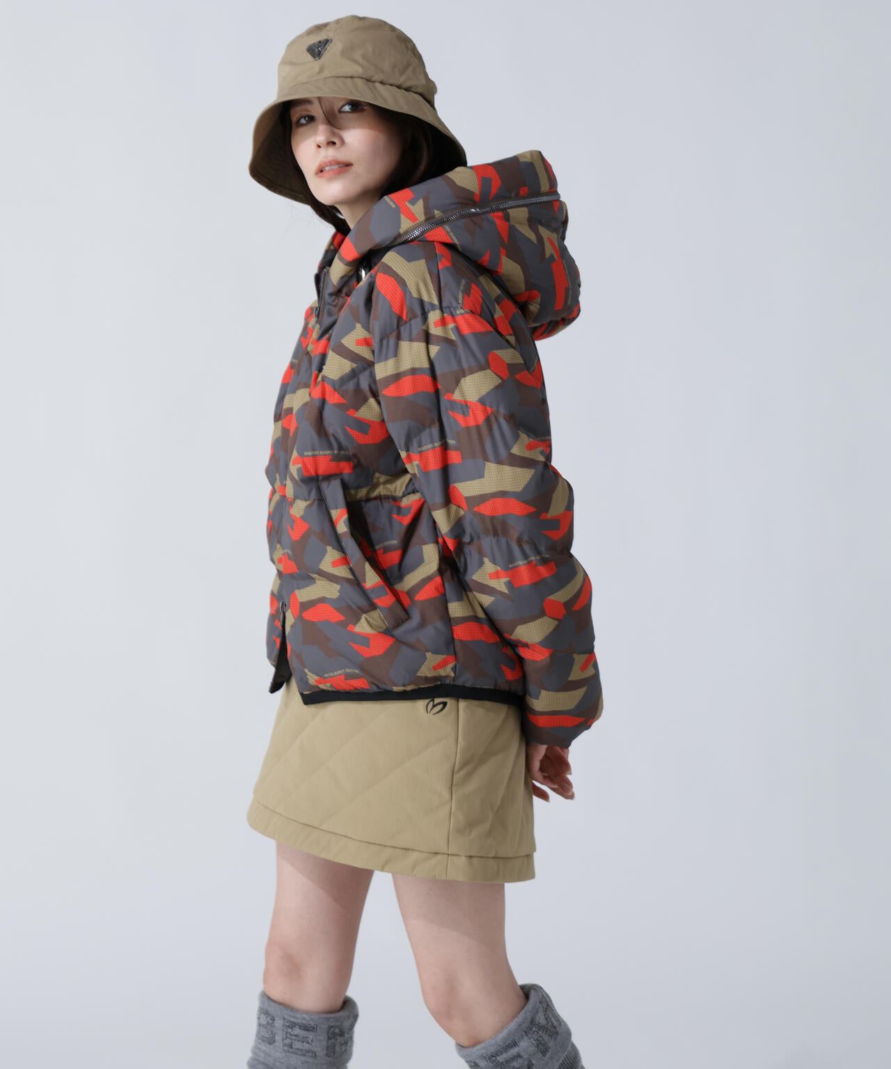 迷彩プリントフーディブルゾン