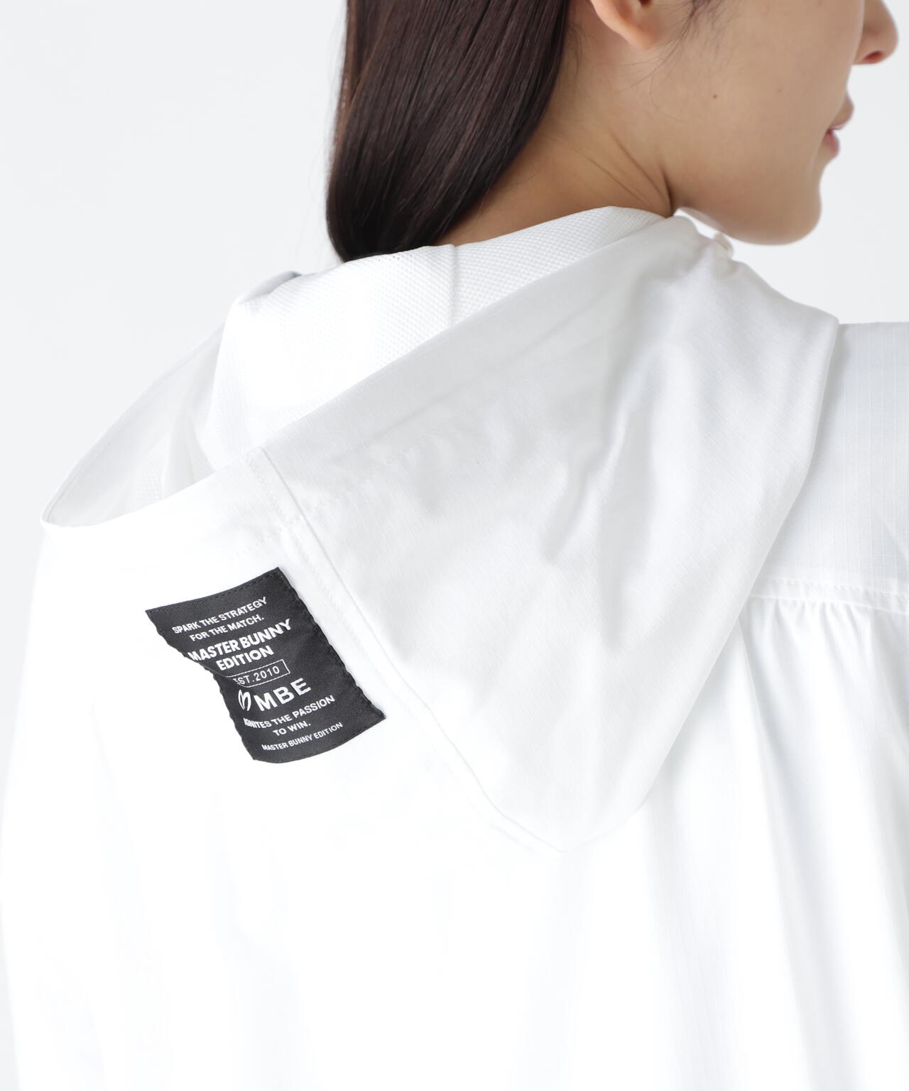 ストレッチリップストップ×高密度ツイル レイヤードフーディブルゾン