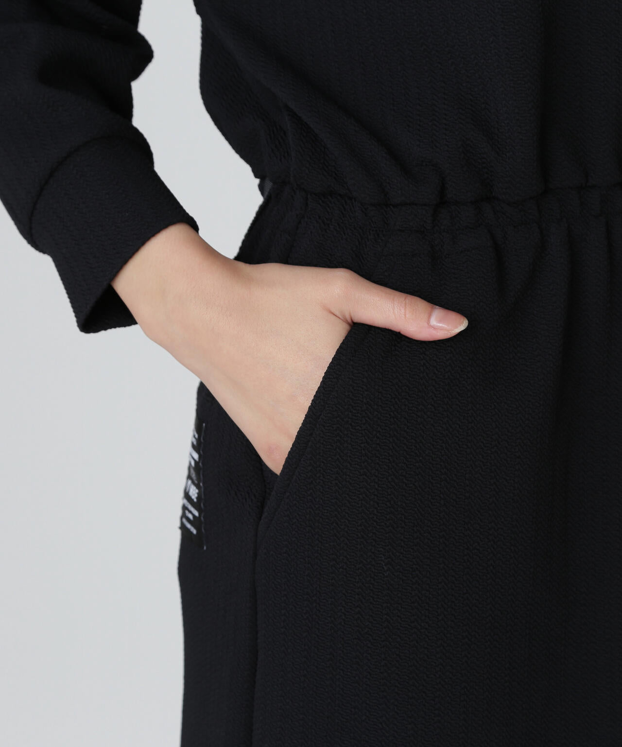 ポリストライプハイネックワンピース