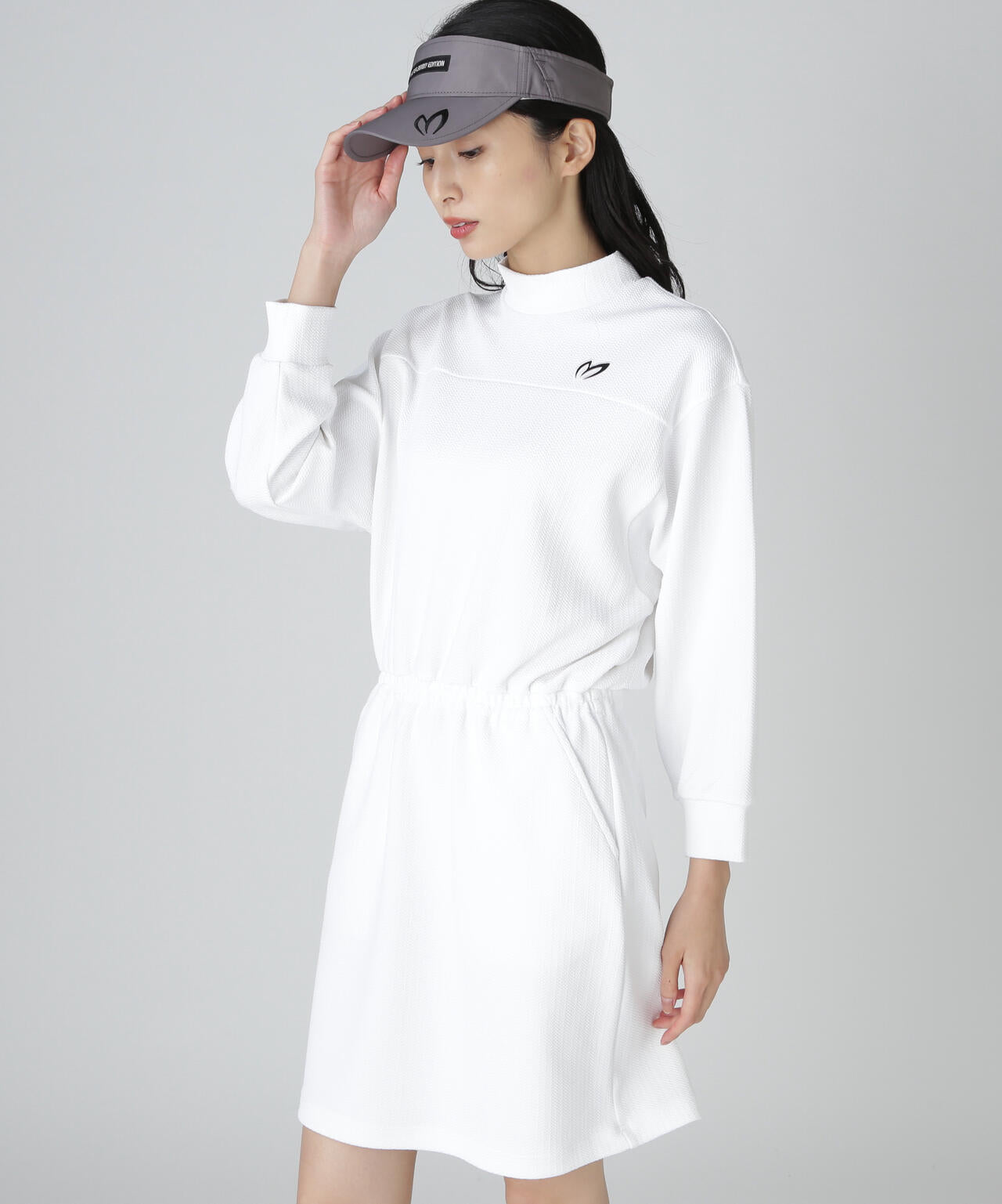 ポリストライプハイネックワンピース