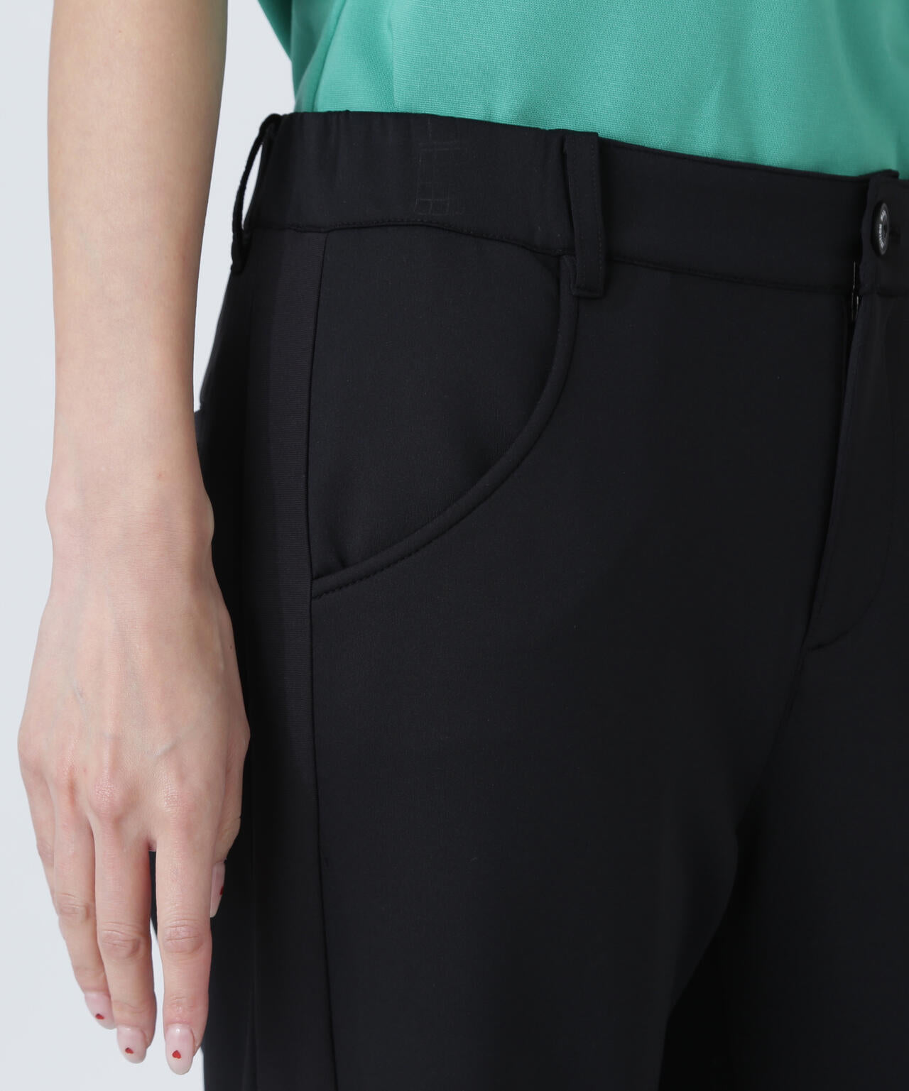 ナイロンダンボールパンツ