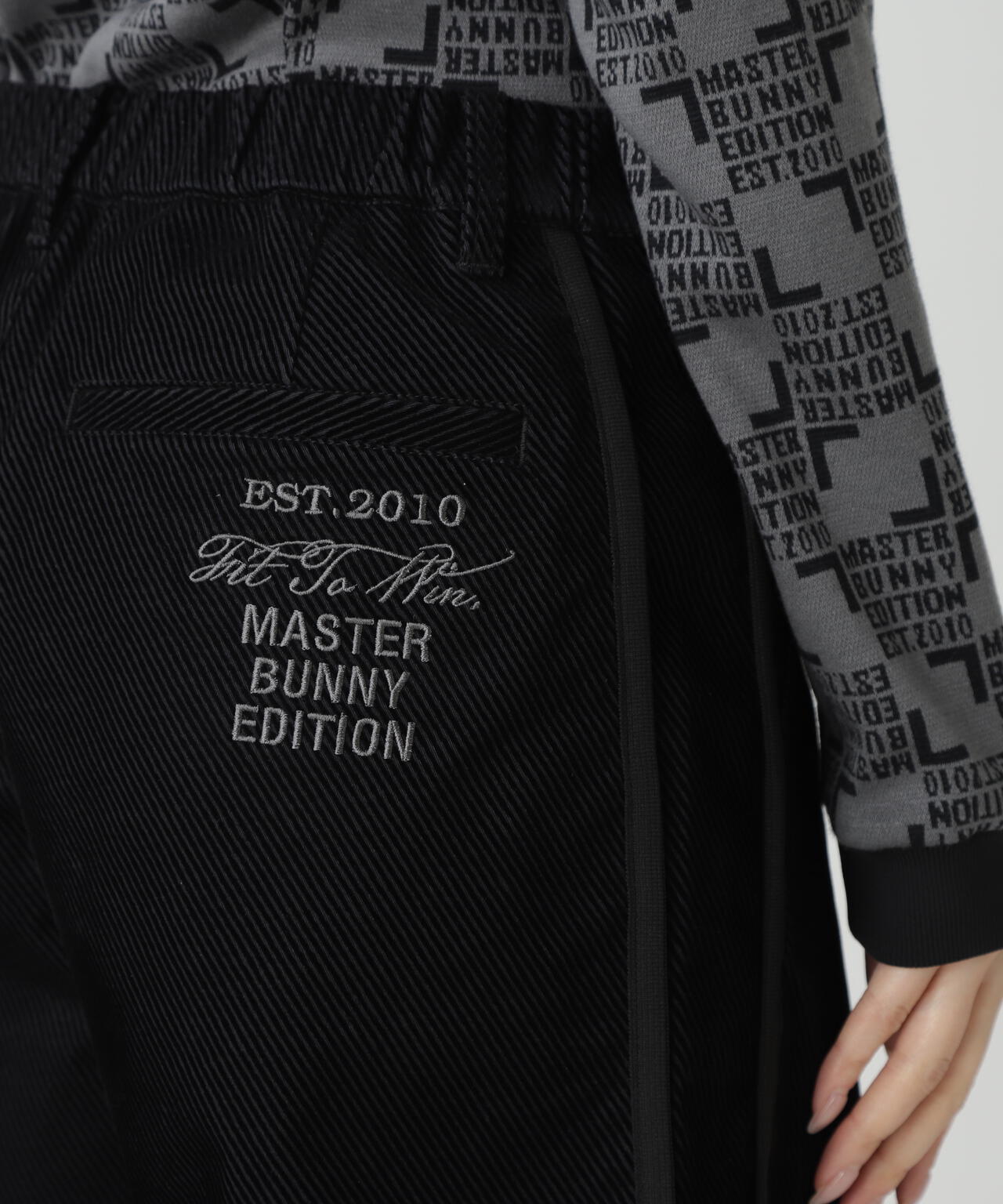 フロッキーショートパンツ