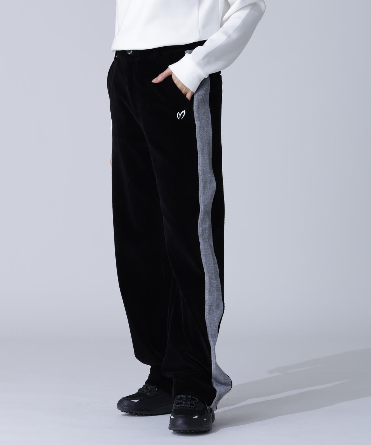 【岩井ツインズコラボカラーあり】ベロアパンツ