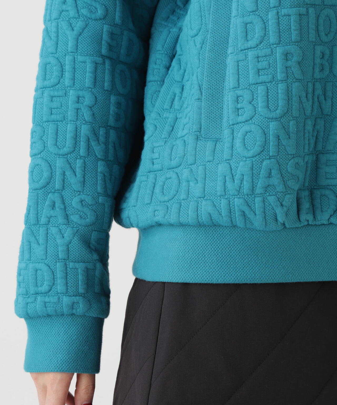 ロゴキルトジャガードハーフジップアップ