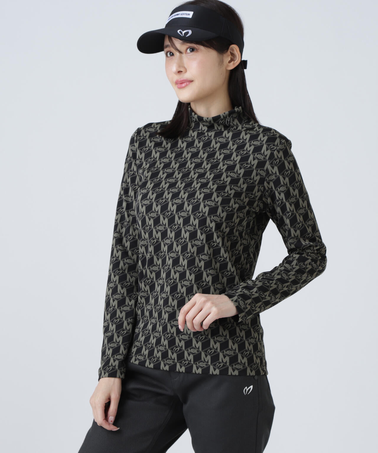 エコブルーMキューブジャガード長袖ハイネックカットソー