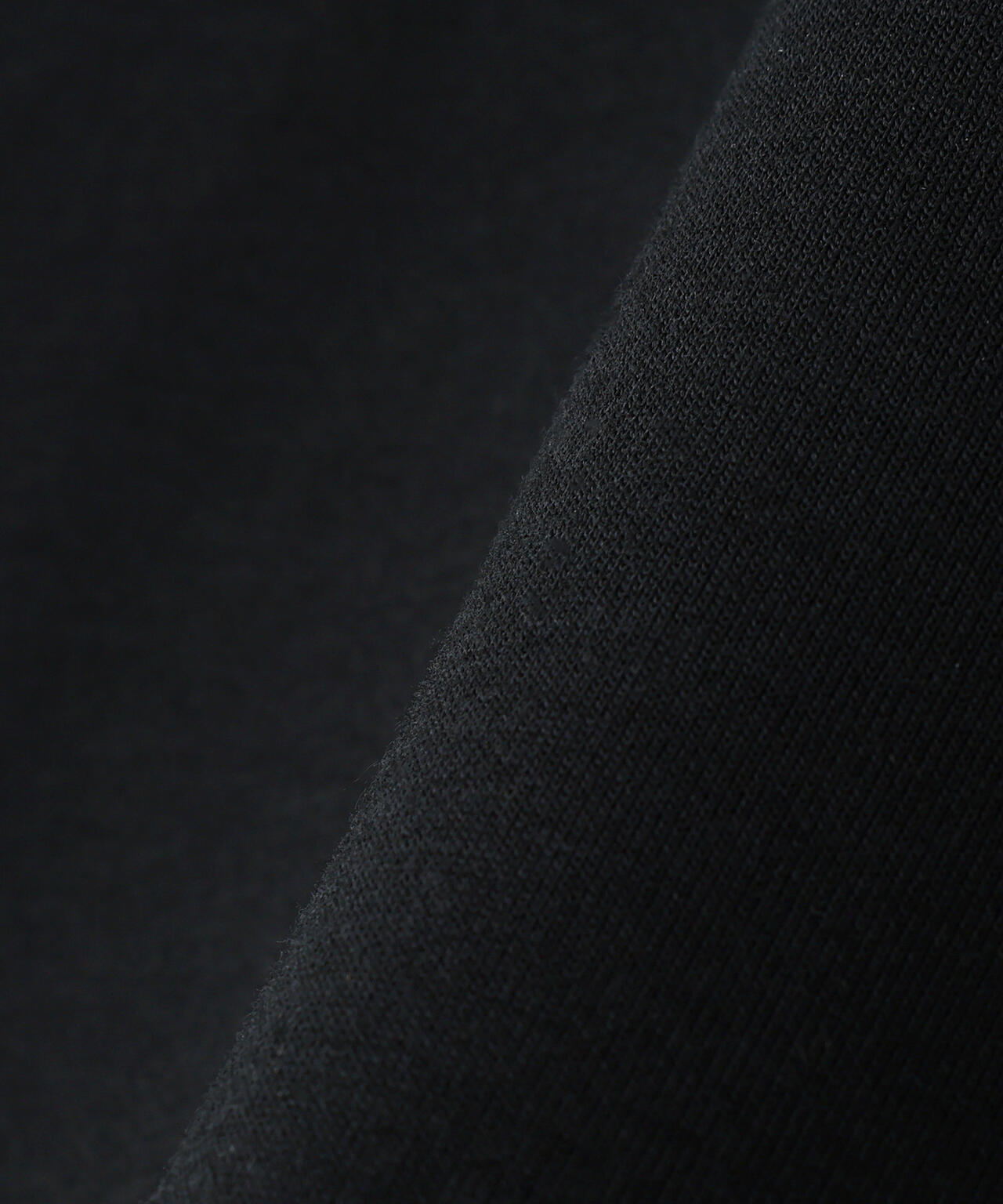 T/Rダンボール長袖ハイネックカットソー