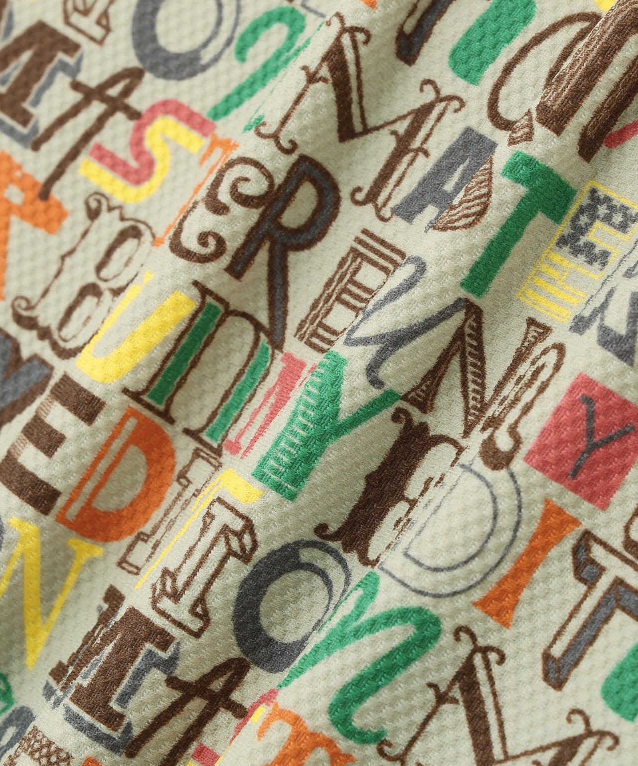 4WAYナイロントリコットマルチロゴプリント半袖モックネックカットソー