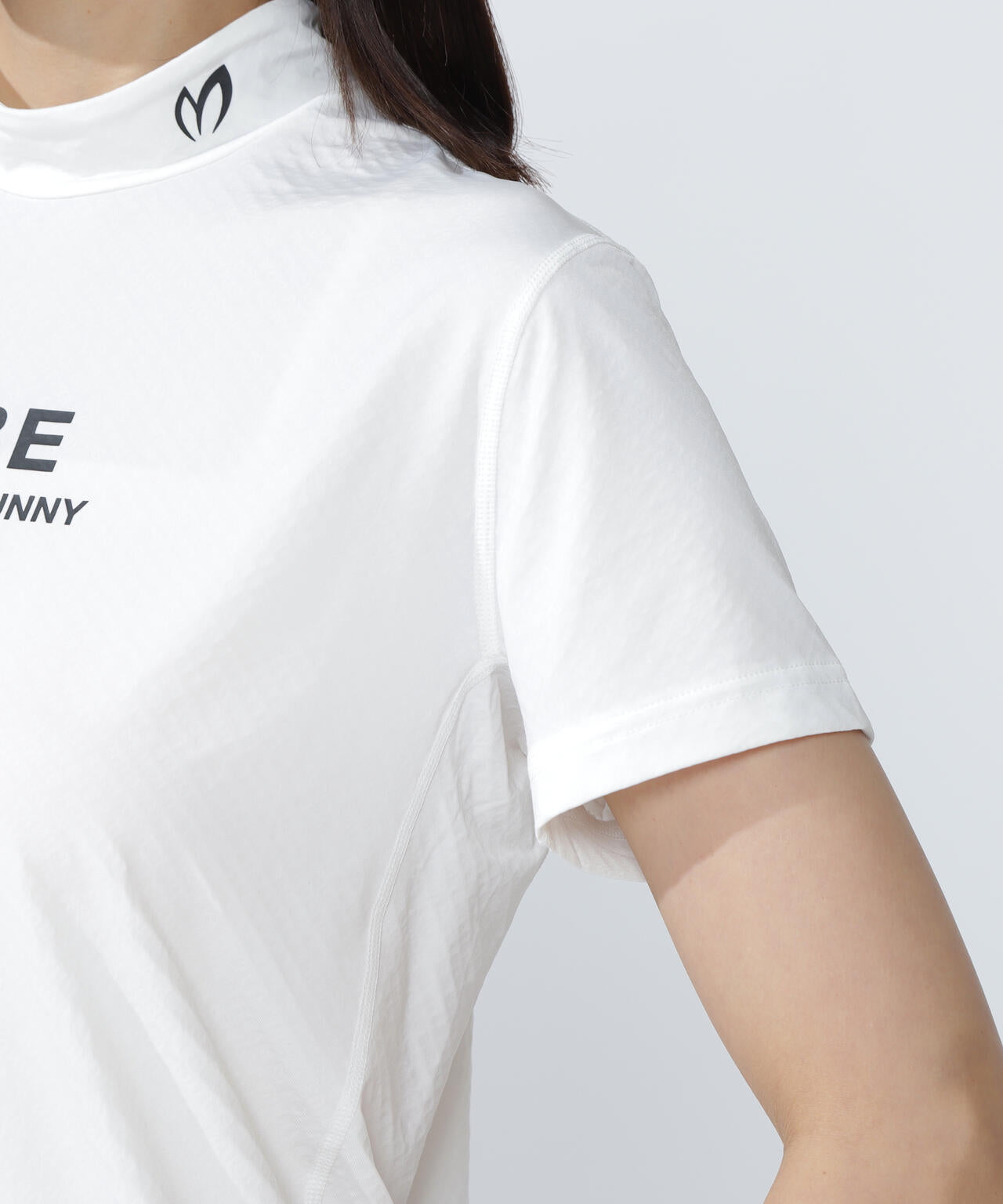 クロスミントサークルジャガード半袖ハイネックカットソー