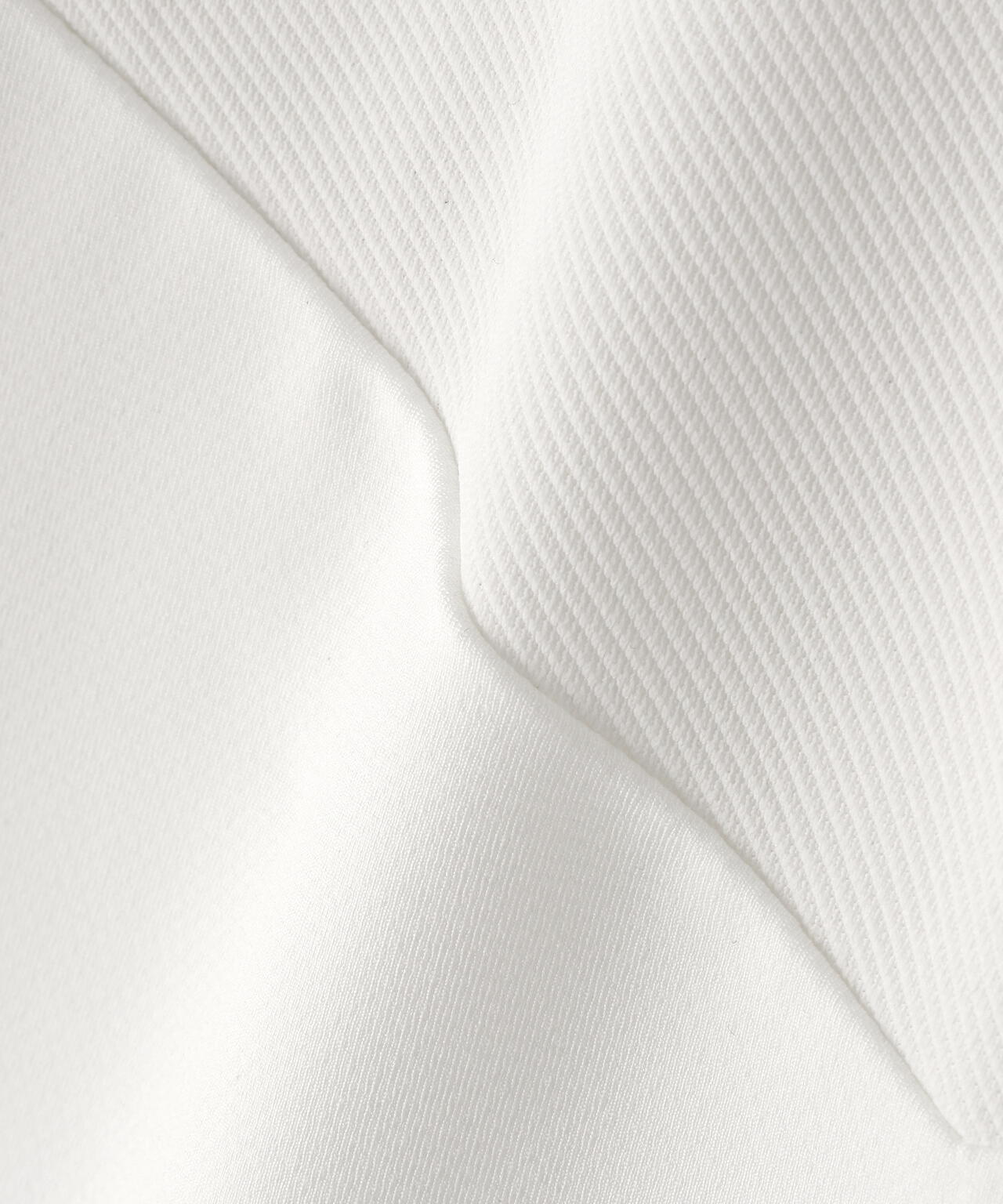 ドット半袖ハイネックカットソー