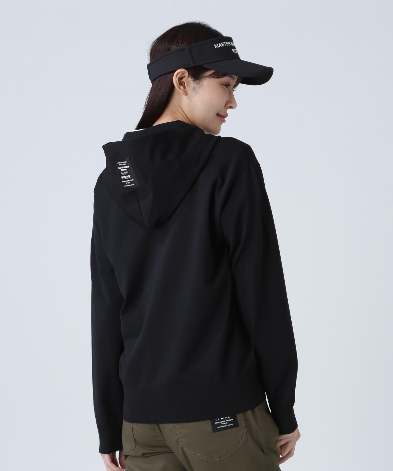 フルジップニットフーディ