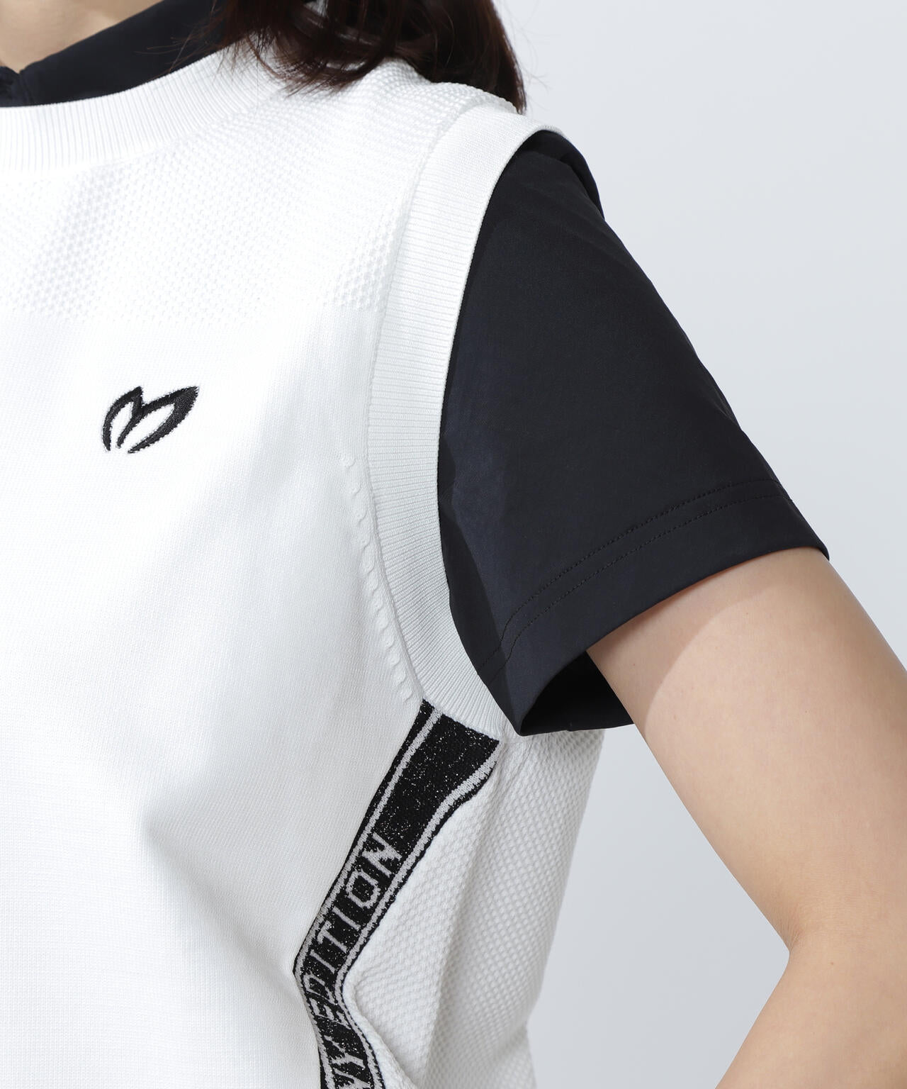 クルーネックニットベスト