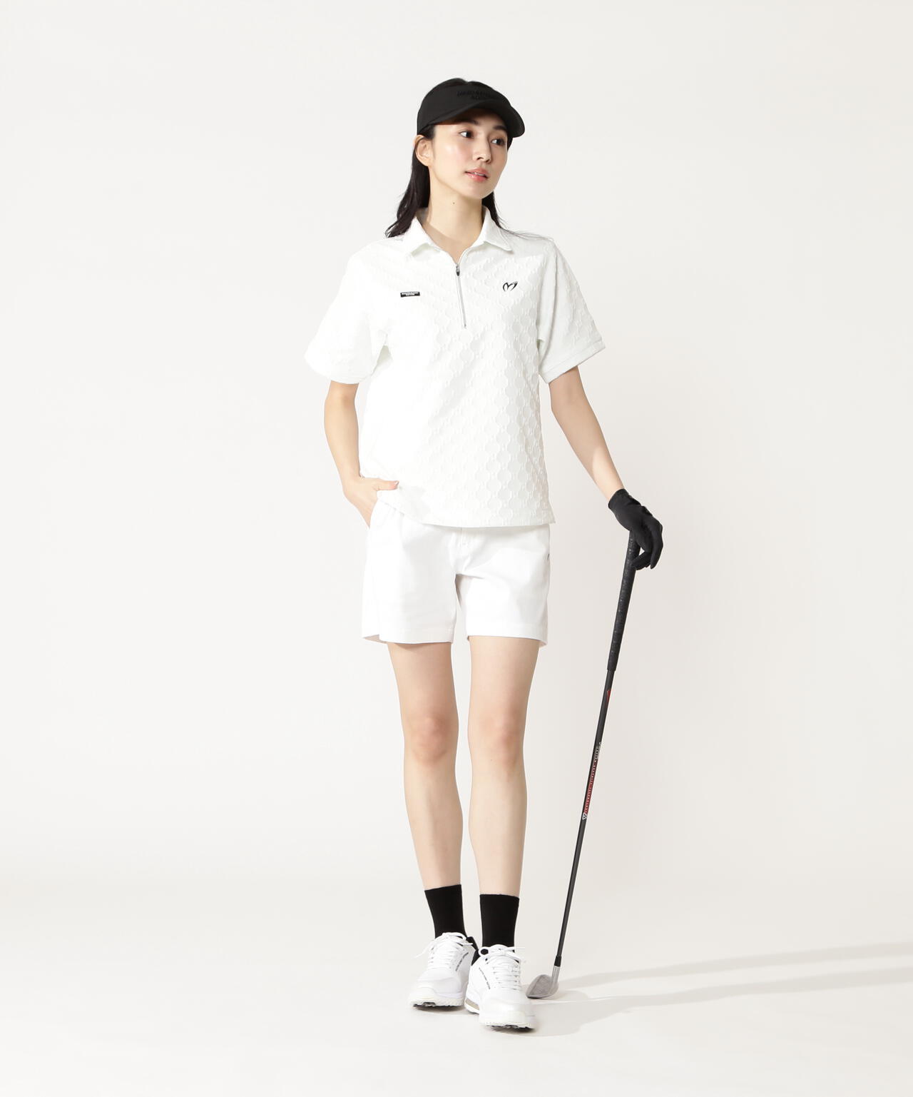 T:171cm/B:77/W:59・H:87 着用サイズ:1