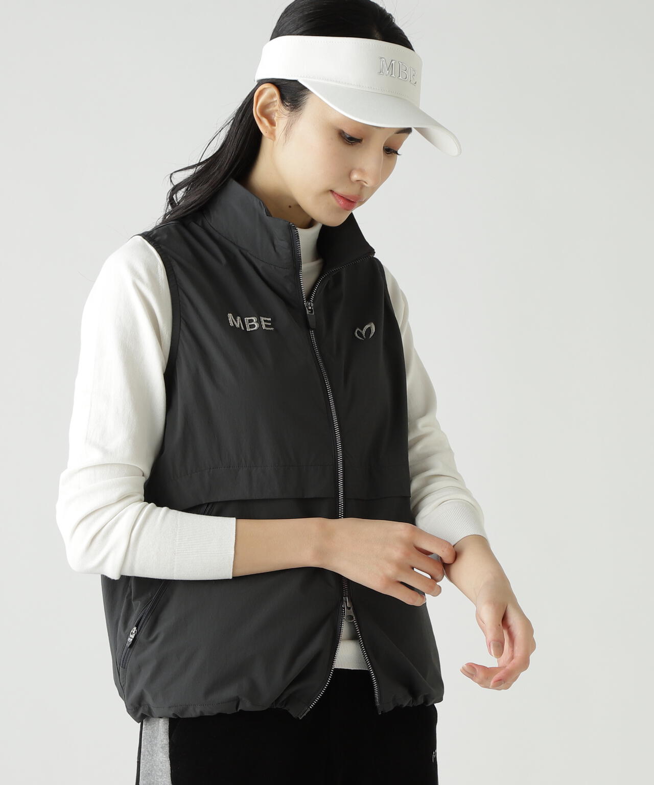 カジナイロンストレッチフルジップアップベスト