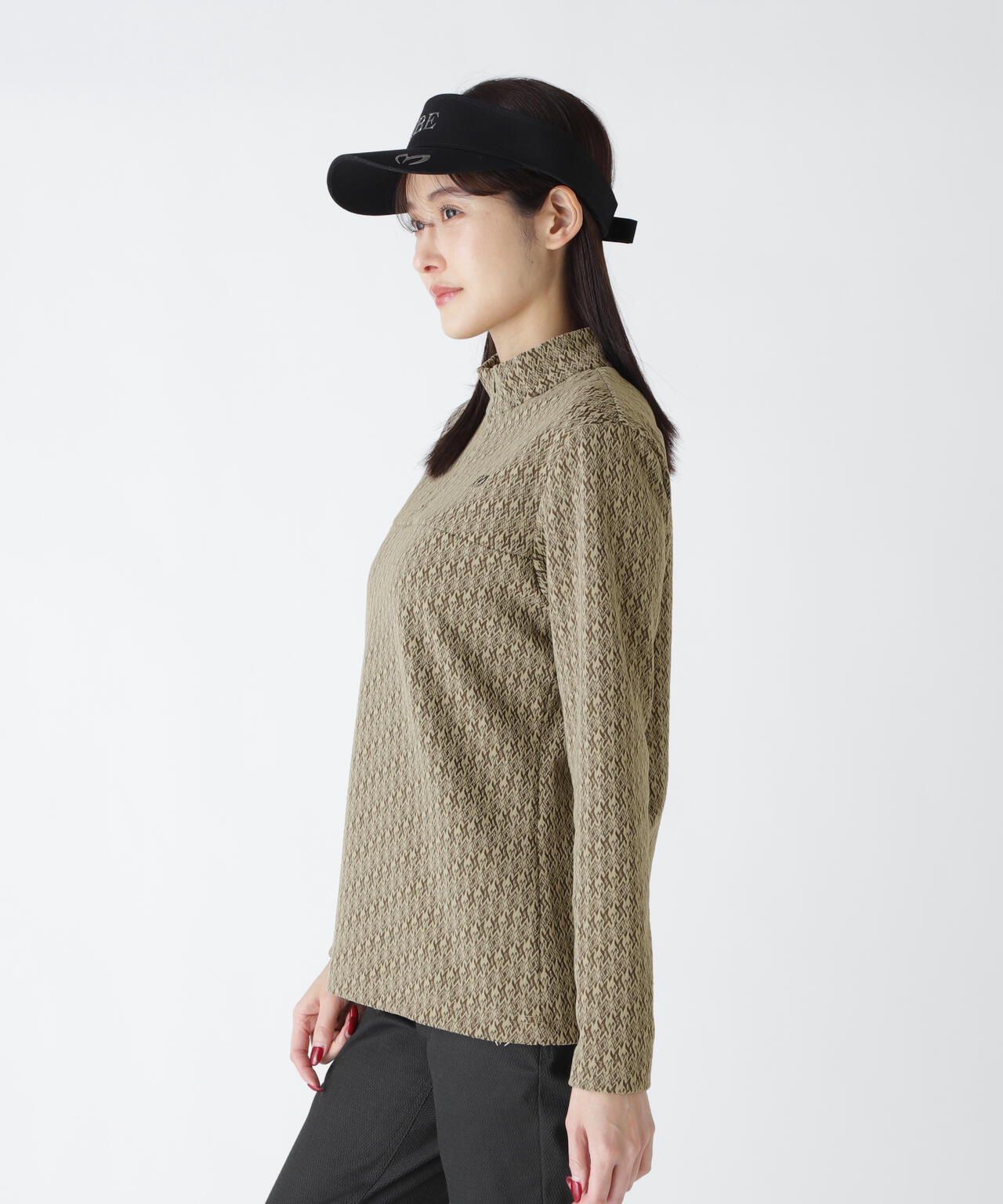 幾何柄起毛ジャガードハーフジップアップカットソー