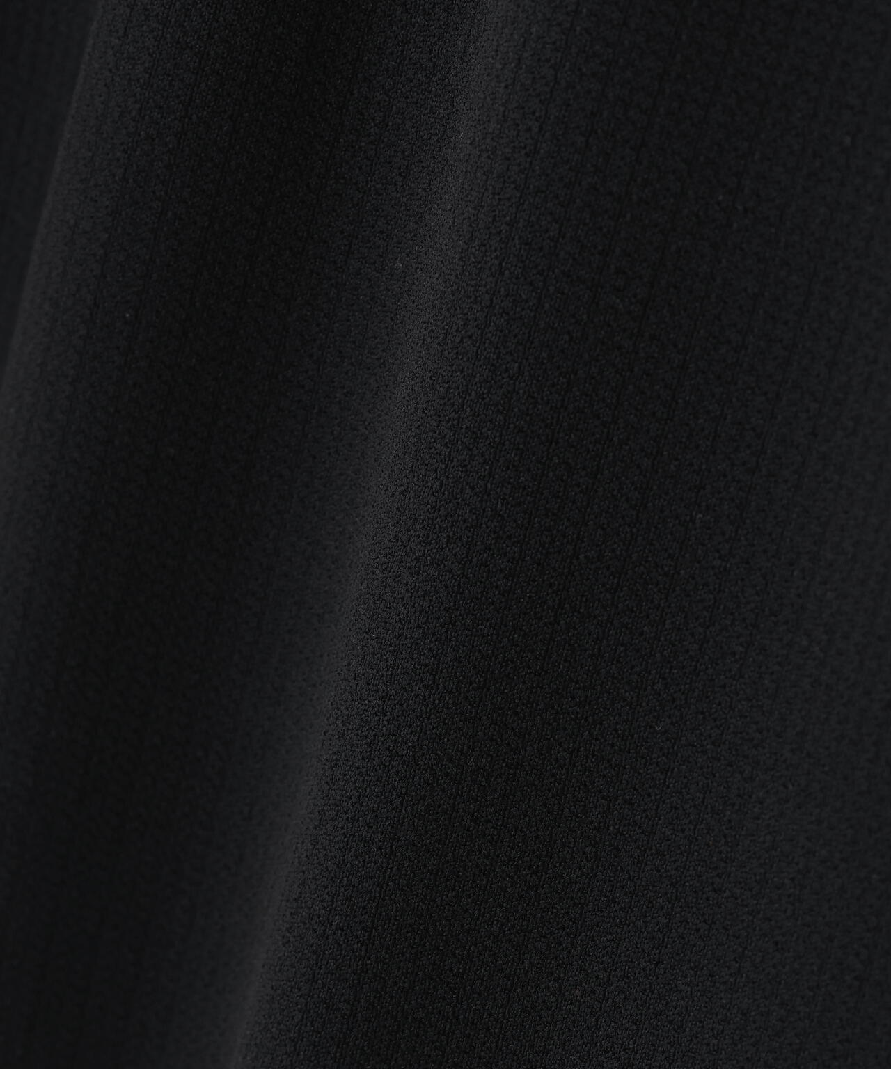 【SWAGGY BUNNY】ナイロンスムース半袖ハイネックカットソー